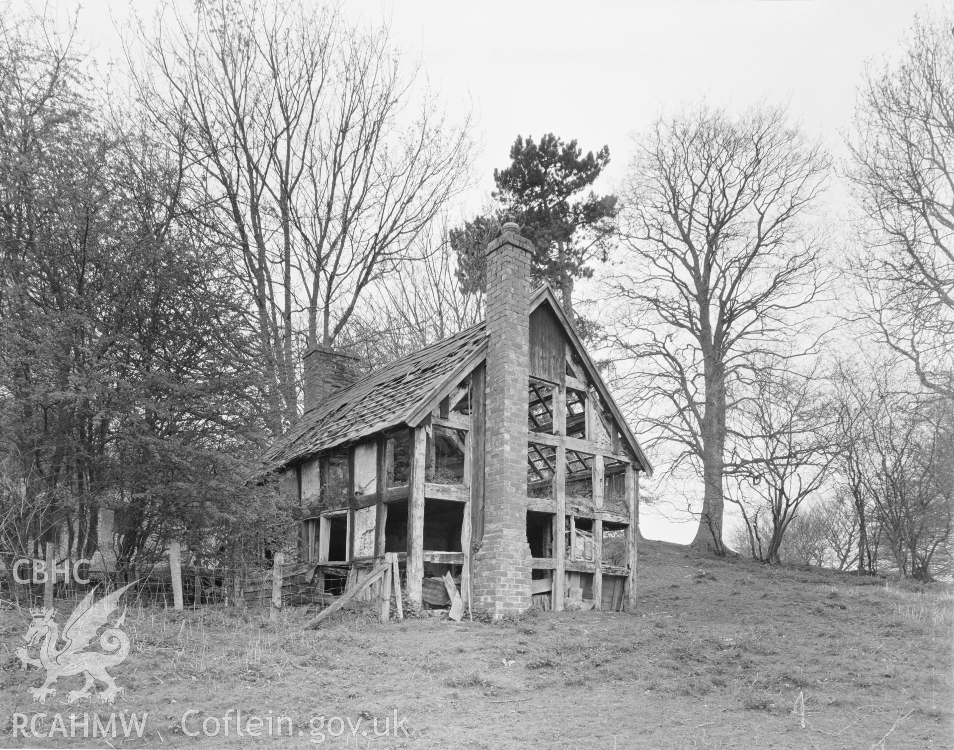 Black and white acetate negative showing an exterior view of Ty Brith.