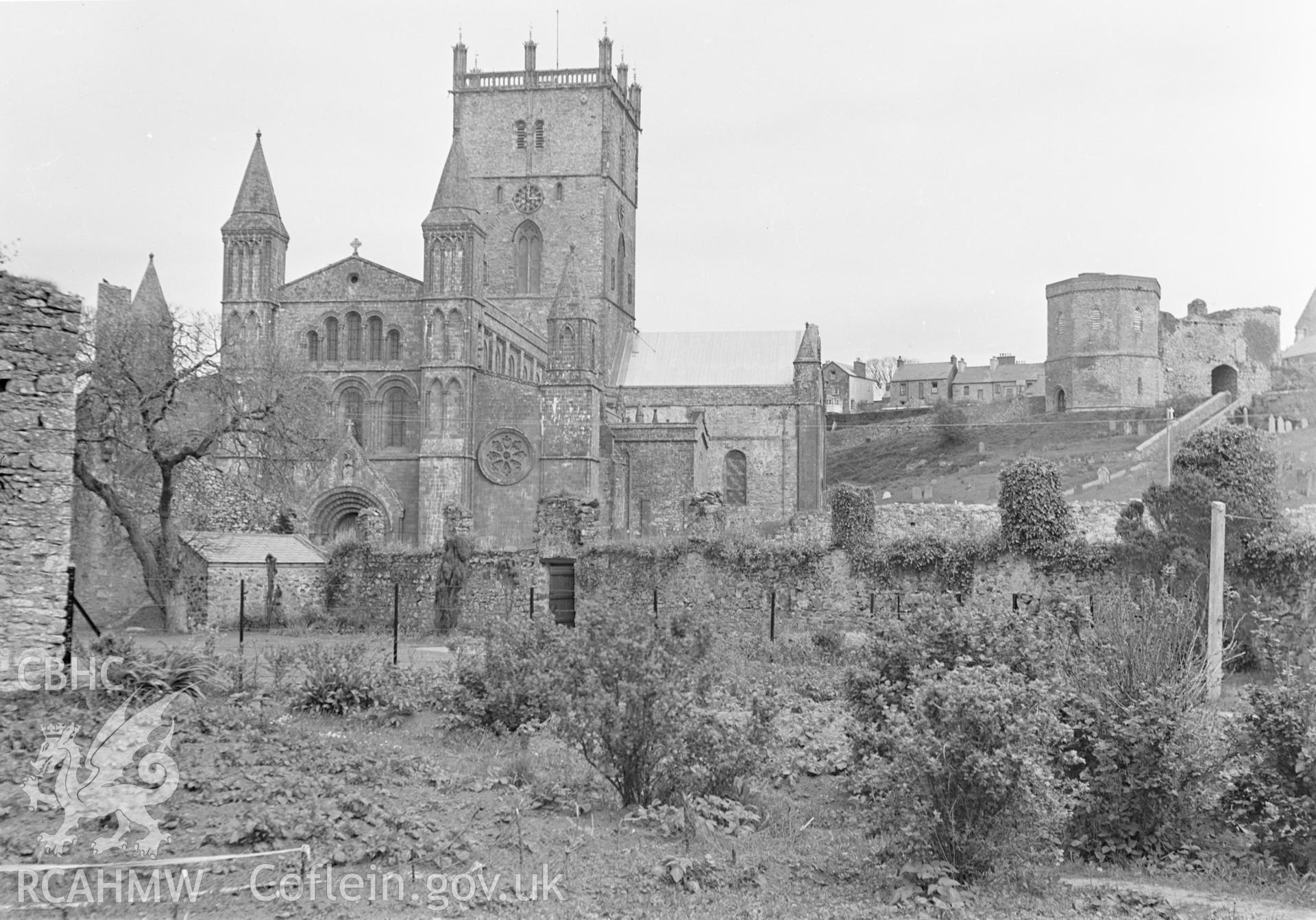 Black and white nitrate negative showing exterior view of St David's Cathedral.