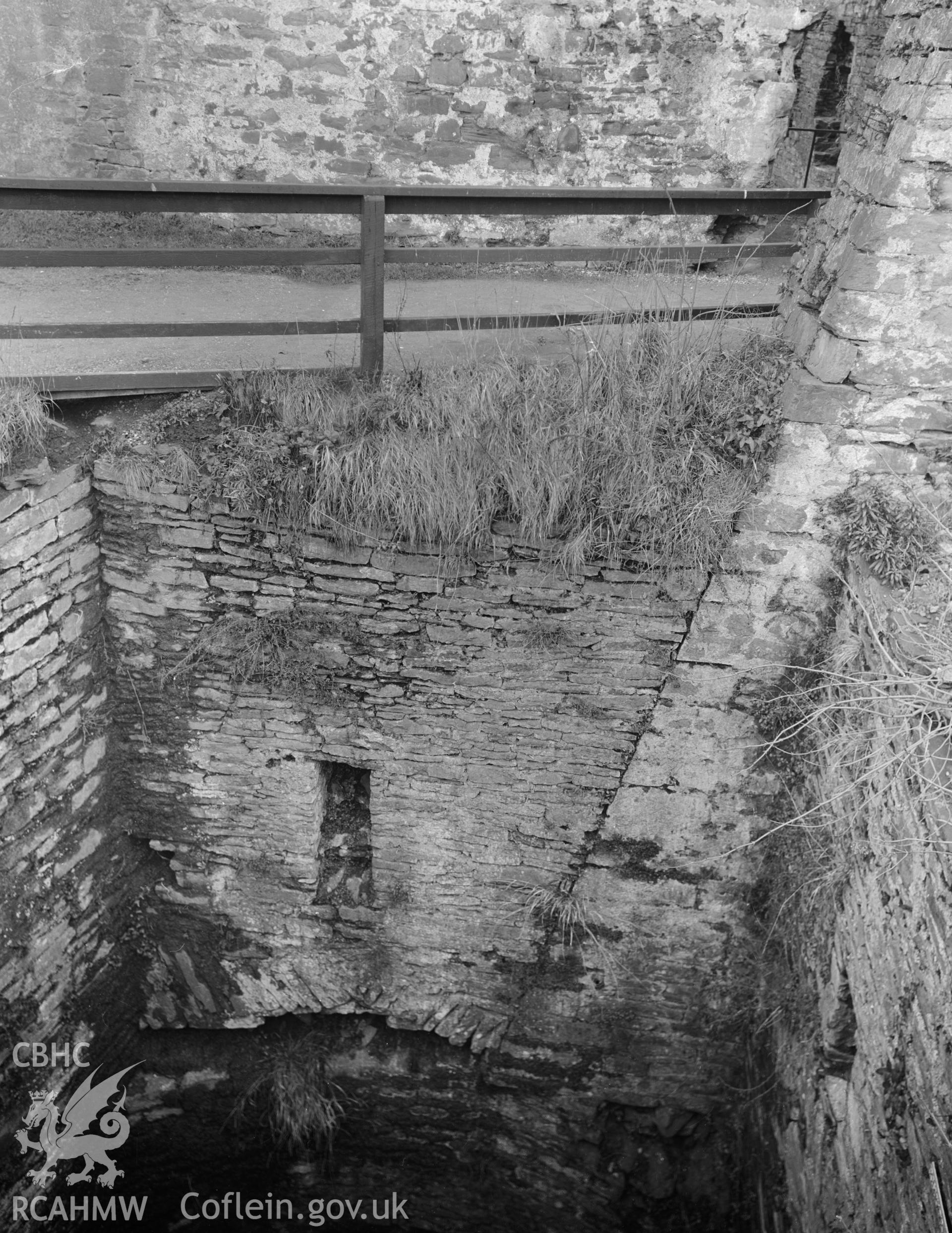 View of window at Conwy Castle, taken in 11.01.1952.