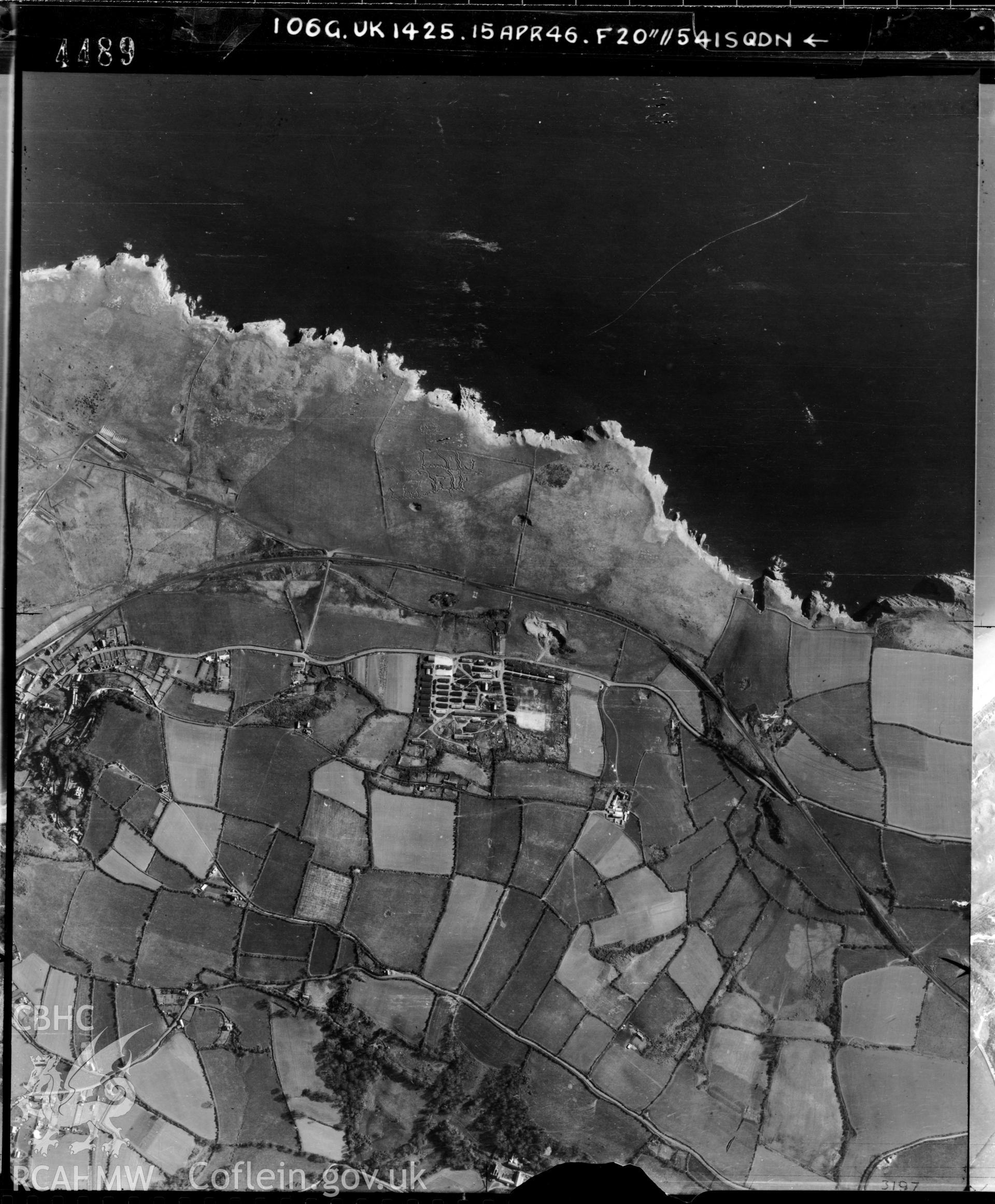 Black and white vertical aerial photograph taken by the RAF on 15/04/1946 centred on SS11339888 at a scale of 1:10000. The photograph includes part of Penally community in Pembrokeshire.