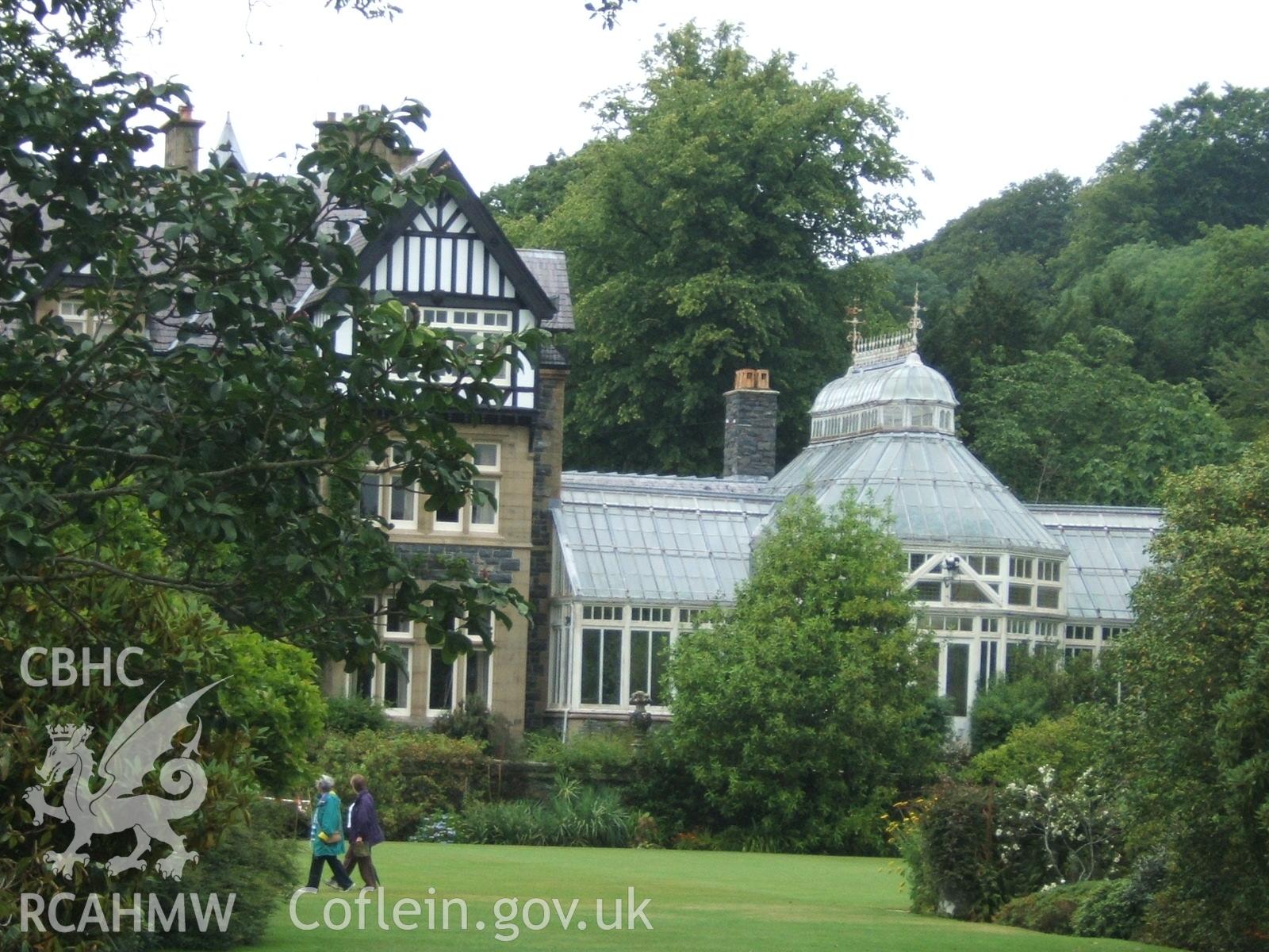 Visitors, Front Lawn and south-east facades of Conservatory and House.