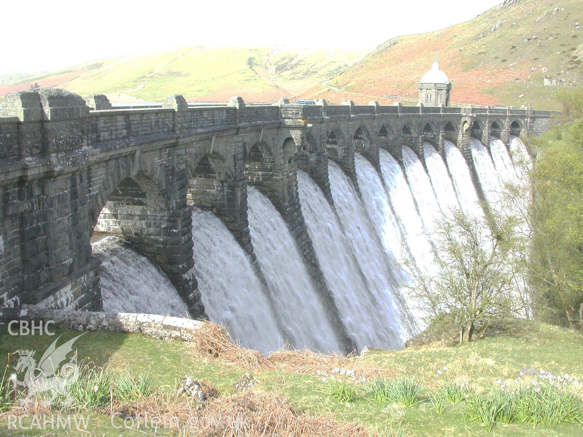 Dam crest and crest-bridge from south-west end.