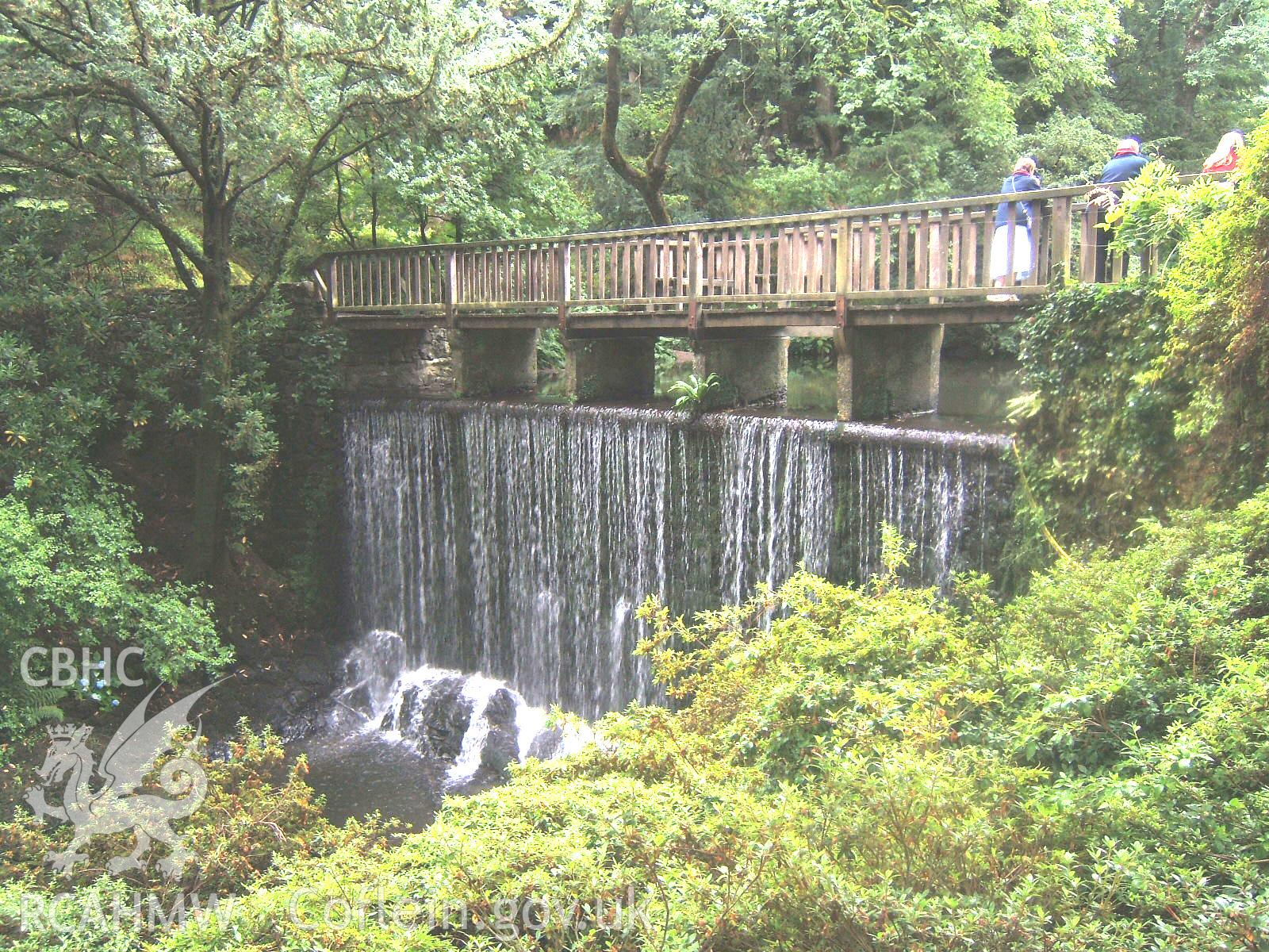 'The Waterfall' or Mill Pond Dam/Weir and bridge from the north-west.