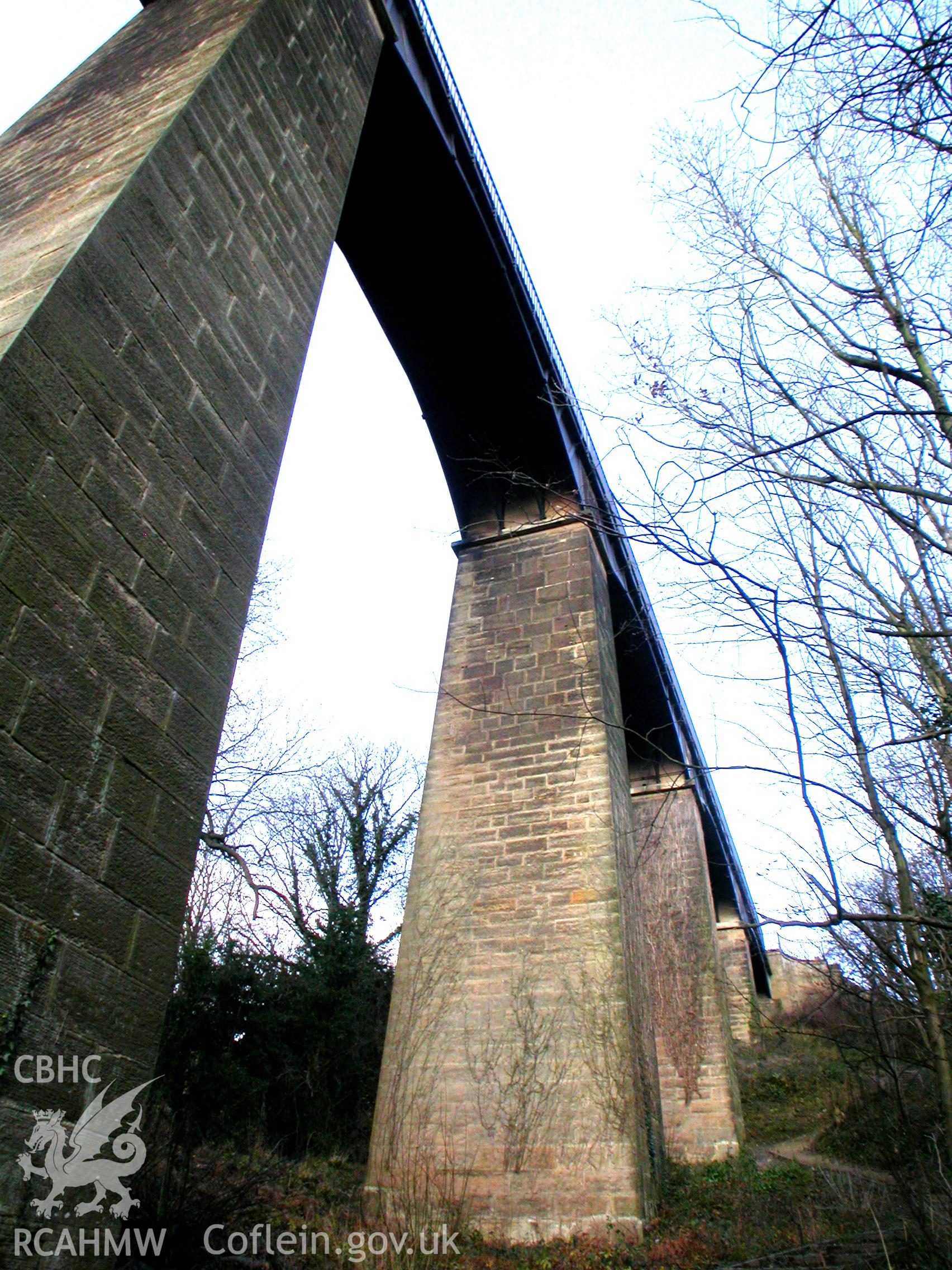 Third and fourth piers from the northern end with the underside of the fourth span.