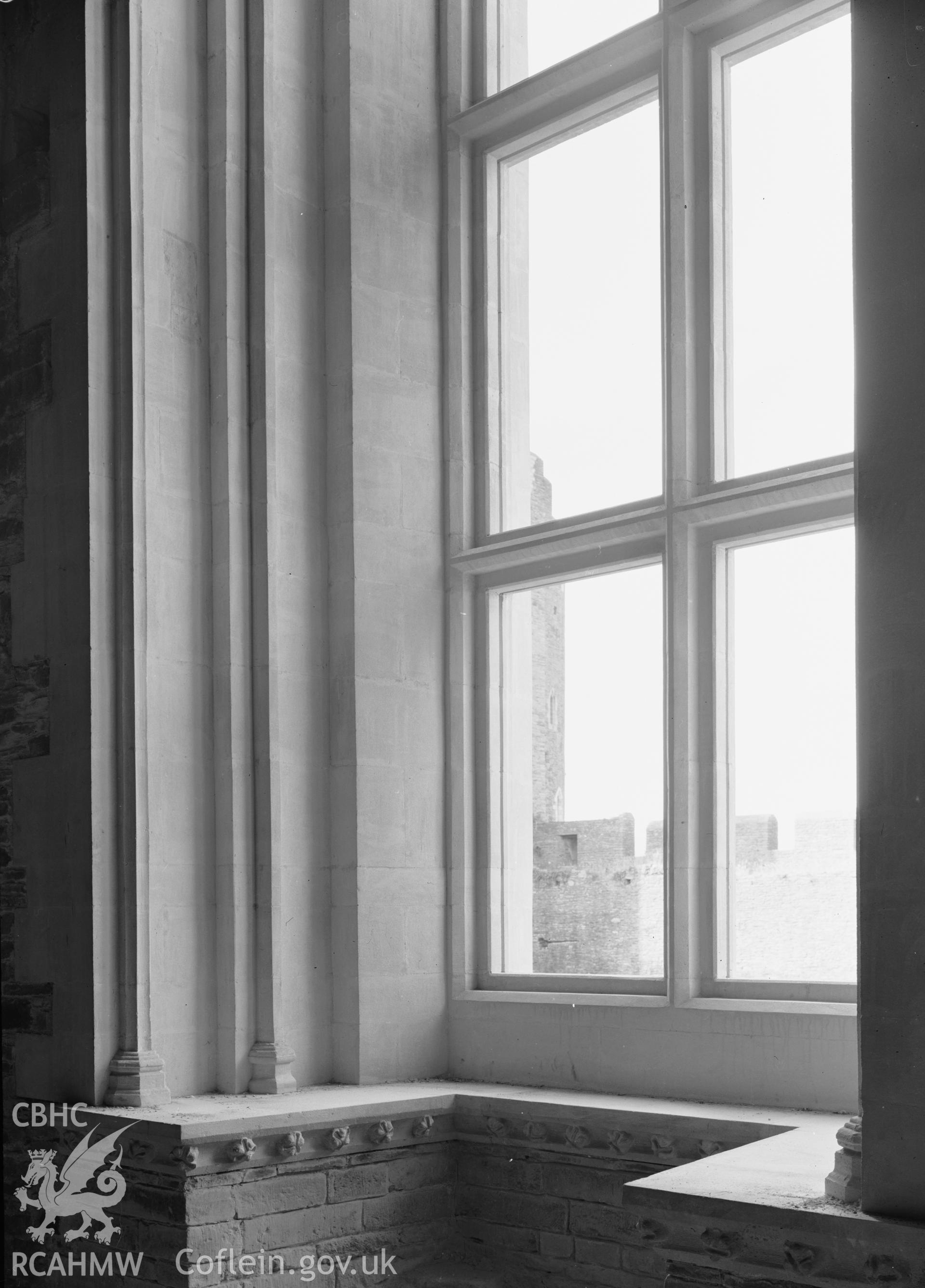 D.O.E photographs of Caerphilly Castle - windows in Hall, west jamb of window No3 and window seat.
