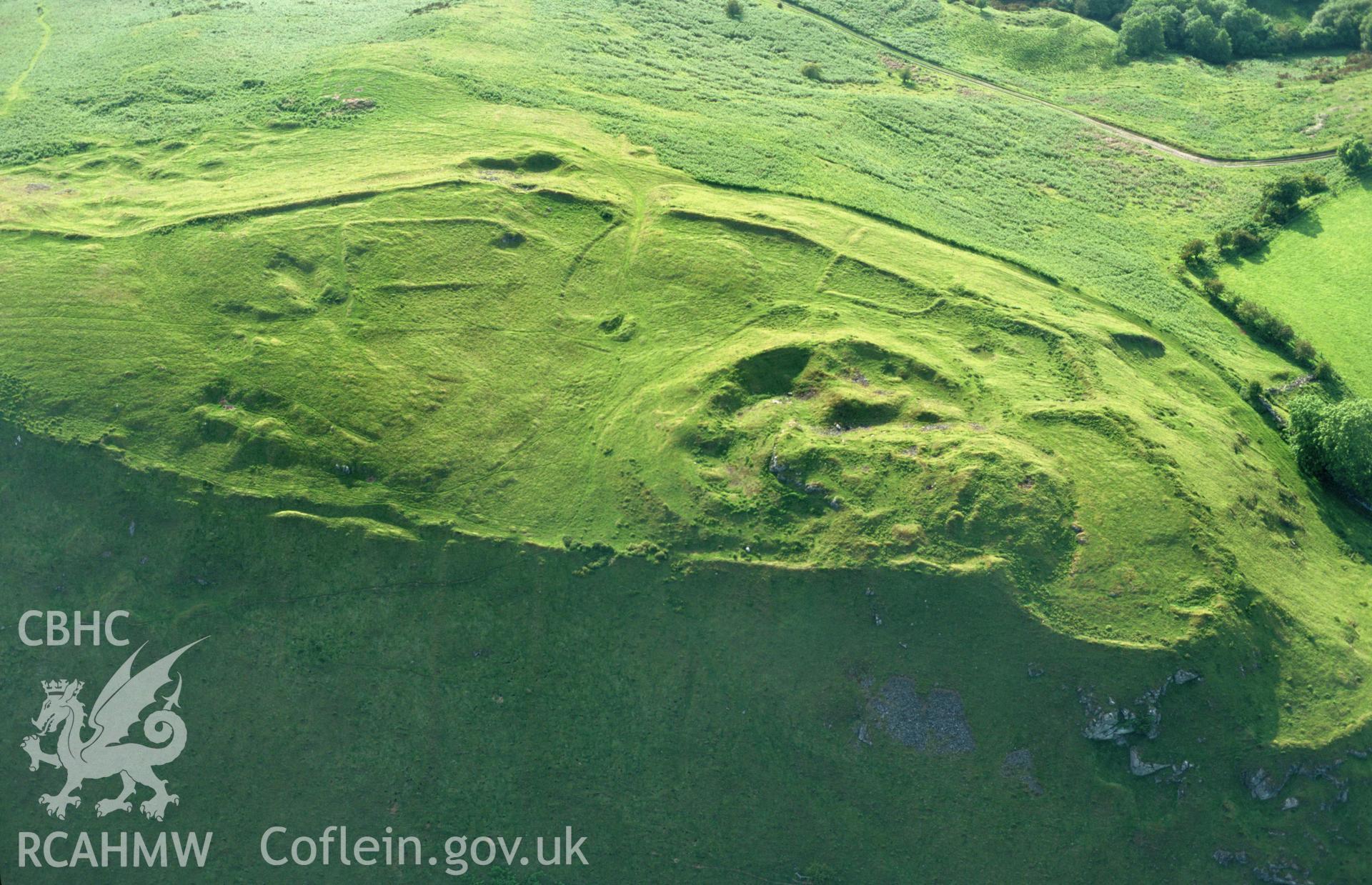 Slide of RCAHMW colour oblique aerial photograph of Cefnllys Castle, taken by T.G. Driver, 19/6/1998.