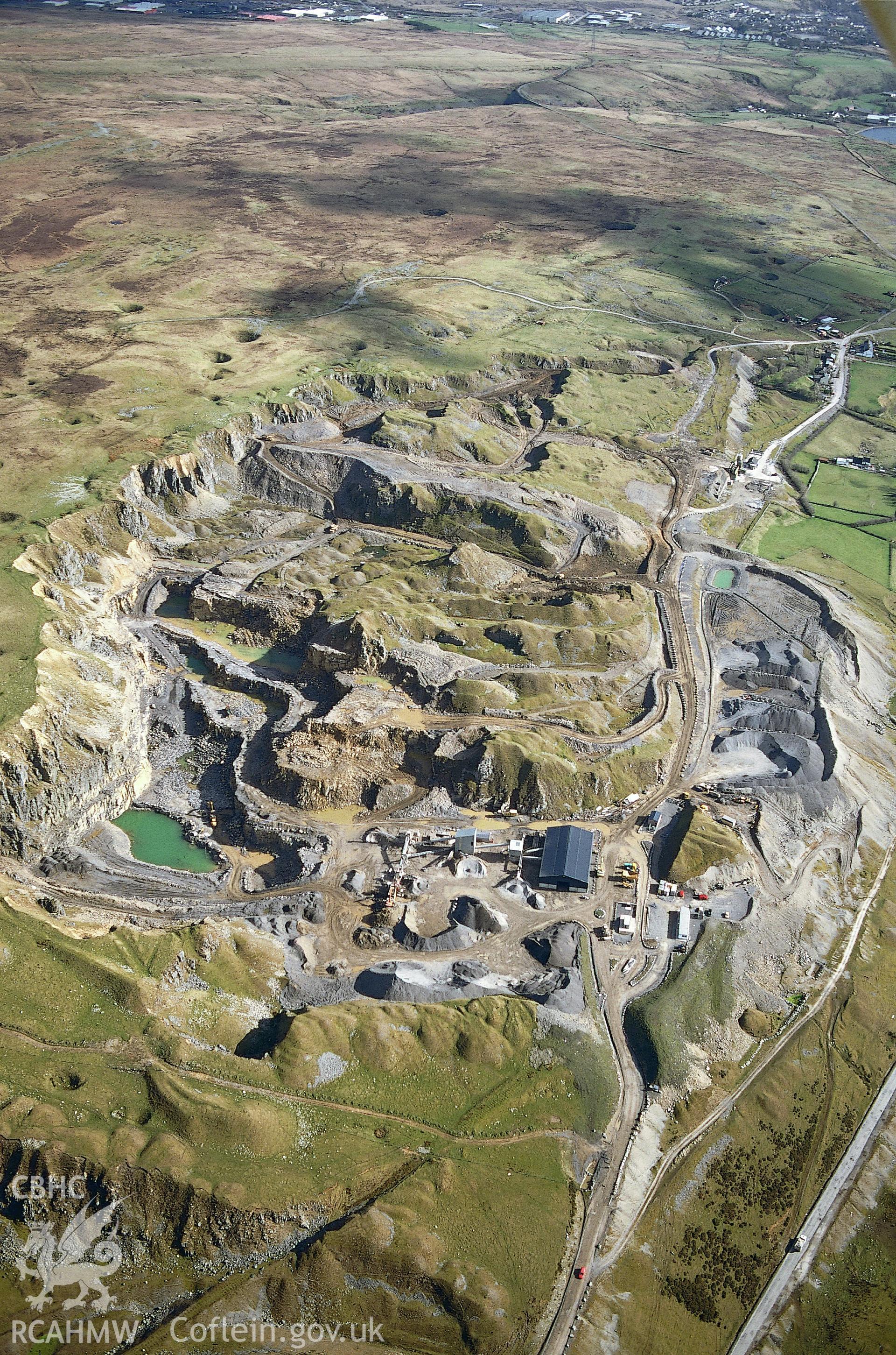 Slide of RCAHMW colour oblique aerial photograph of Trefil Quarry, taken by T.G. Driver, 15/3/1999.