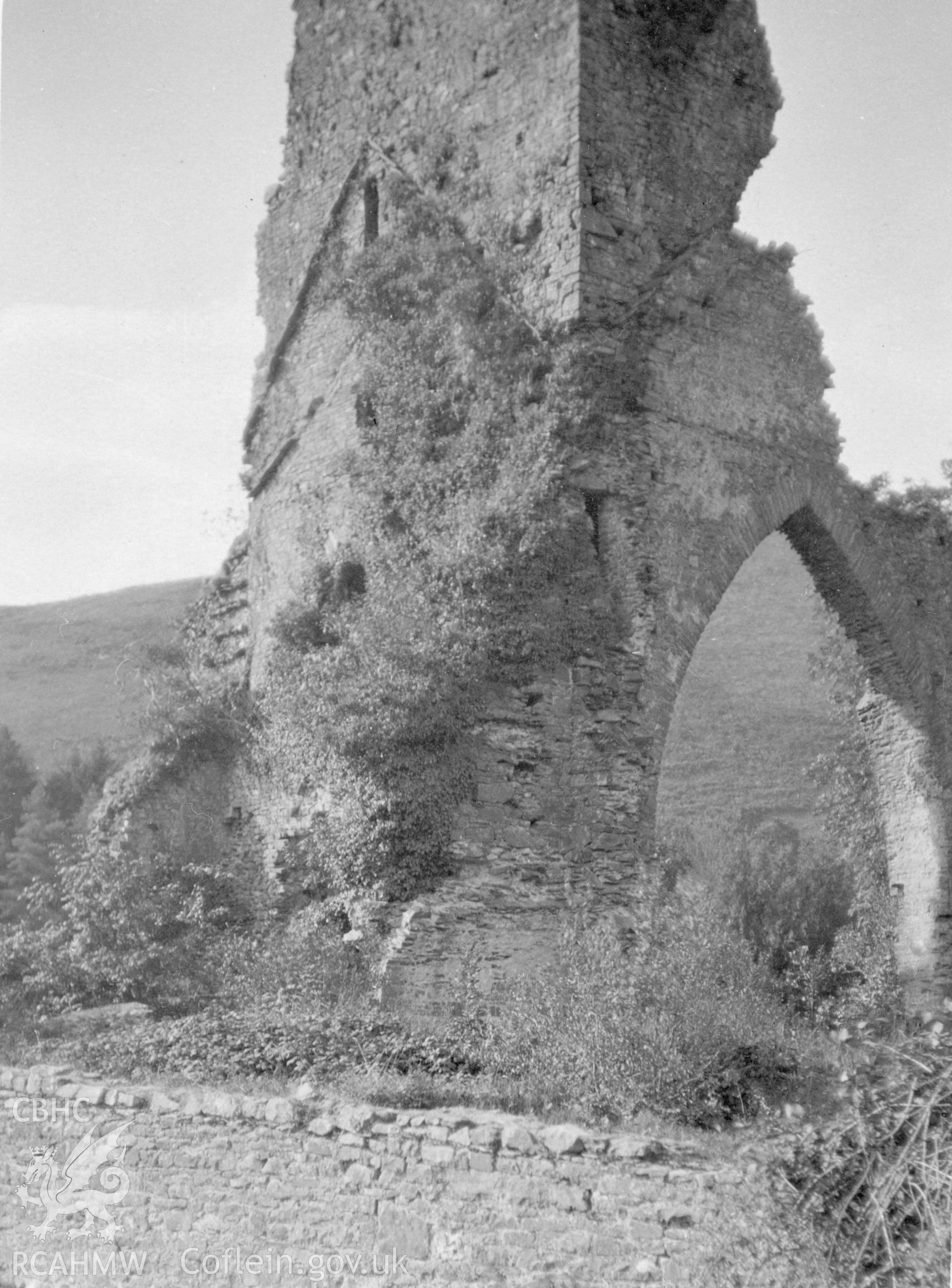View of stone arch, Talley Abbey.