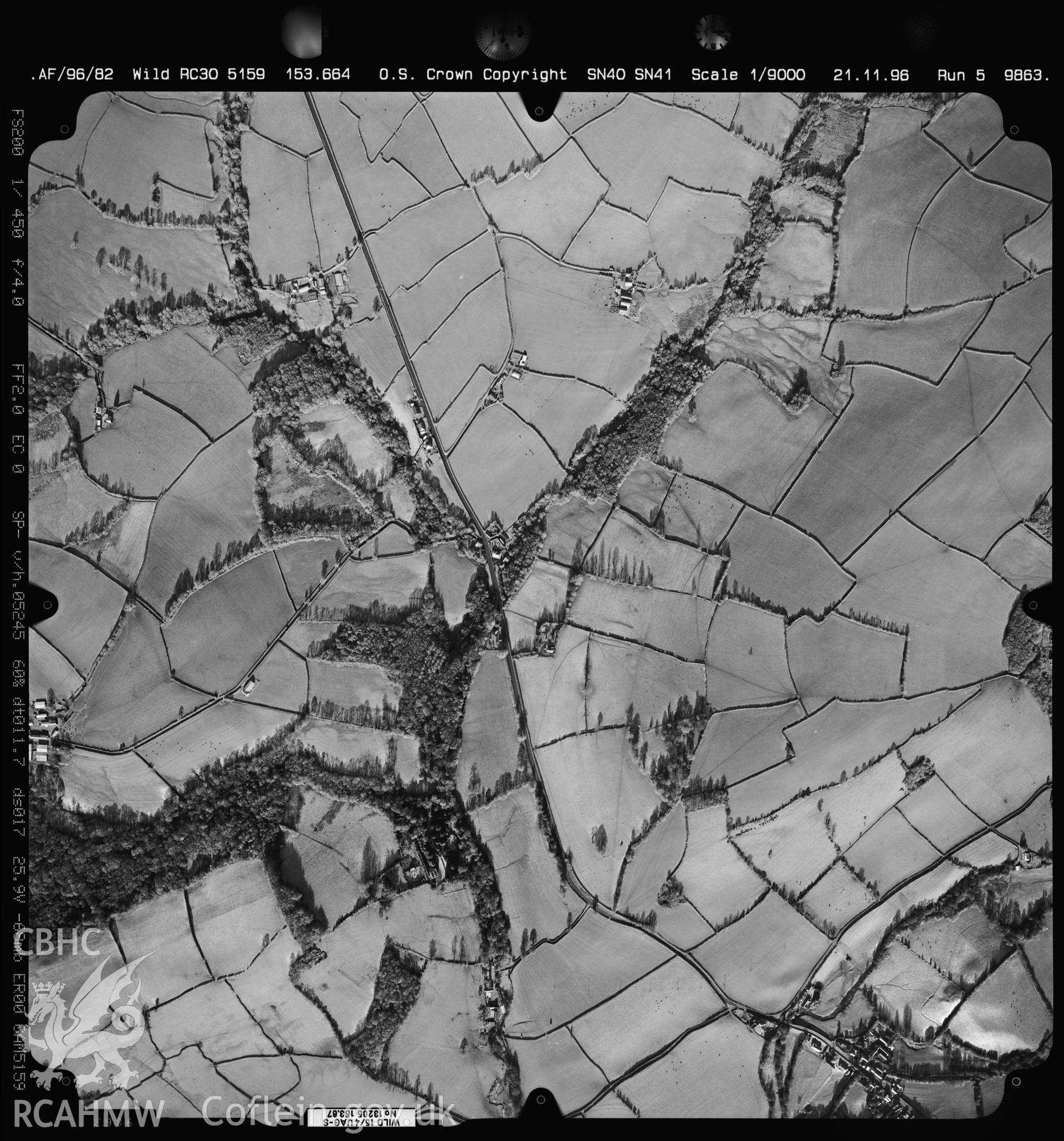 Digitized copy of an aerial photograph showing Cloigyn area, Carmarthenshire, taken by Ordnance Survey, 1999