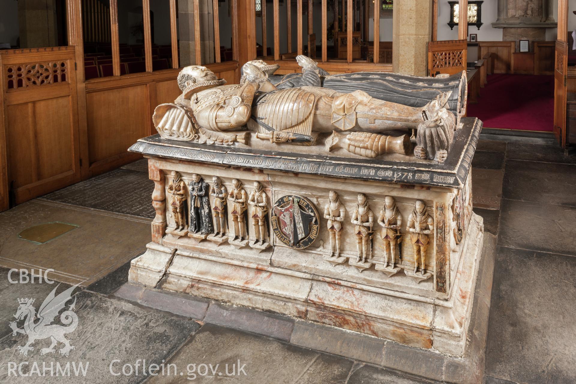 Tomb of Robert Salusbury, from the south.