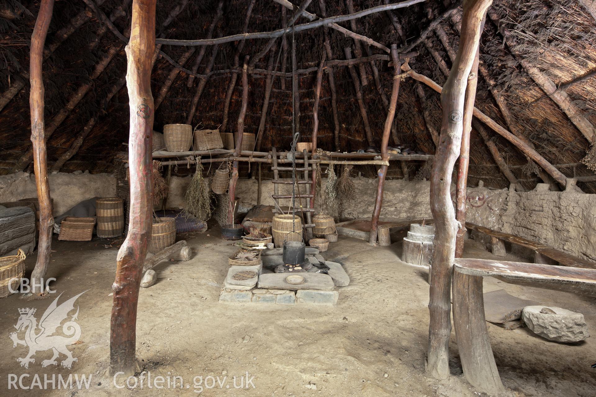 Interior of the cookhouse. Castell Henllys, Iain Wright 17/01/2012