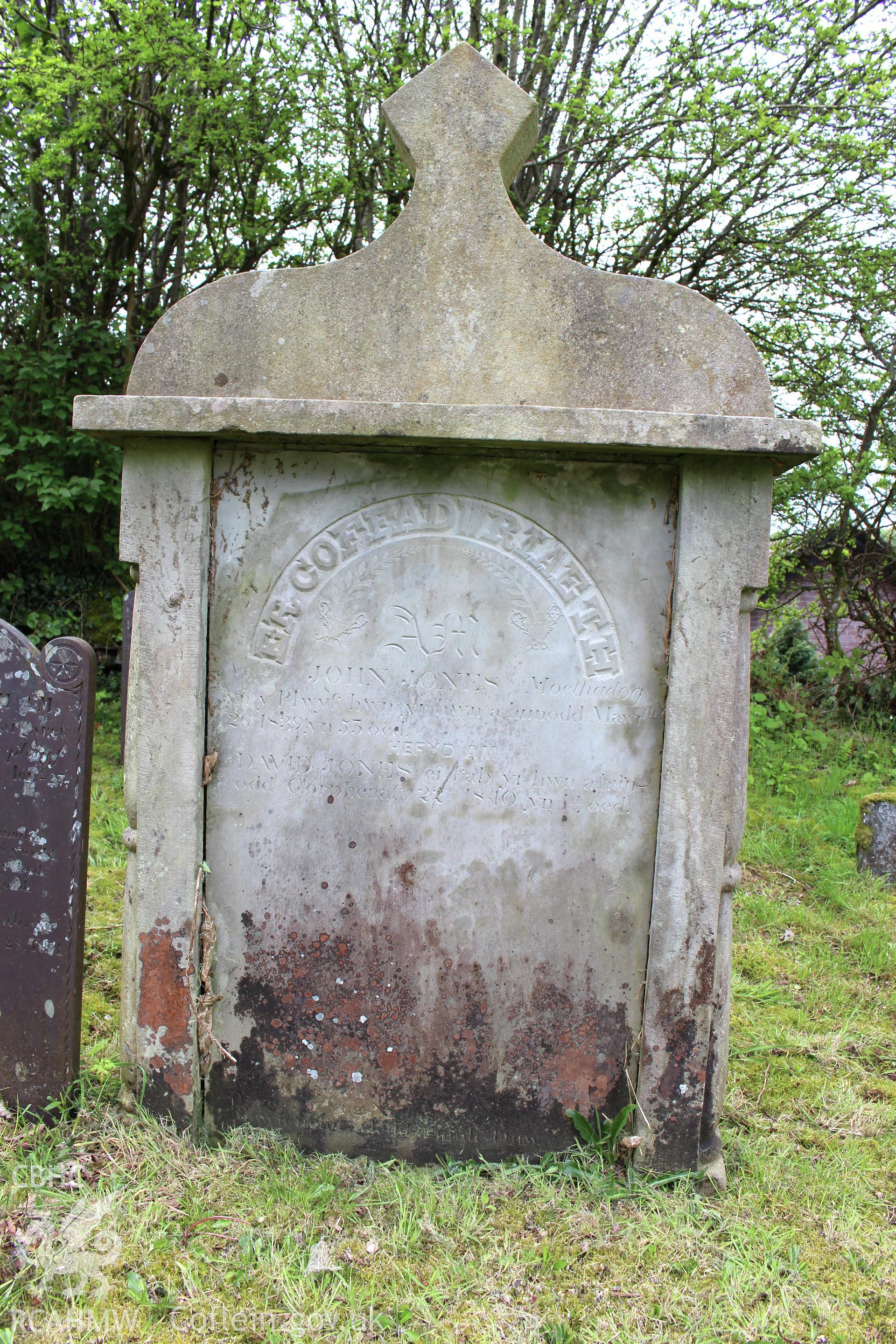 Gravestone of John & David Jones