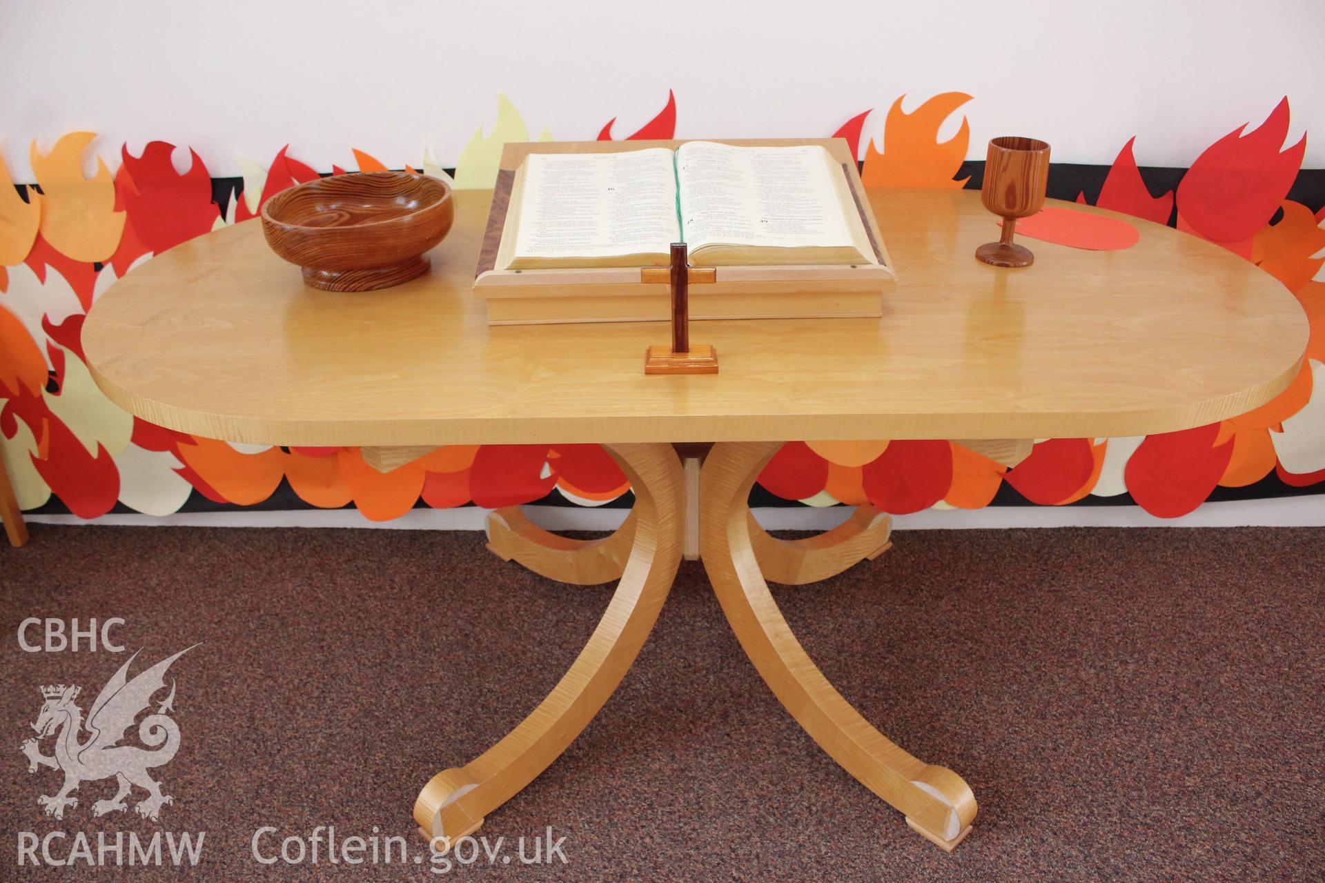 Manselton URC Chapel, Swansea, detail of communion table