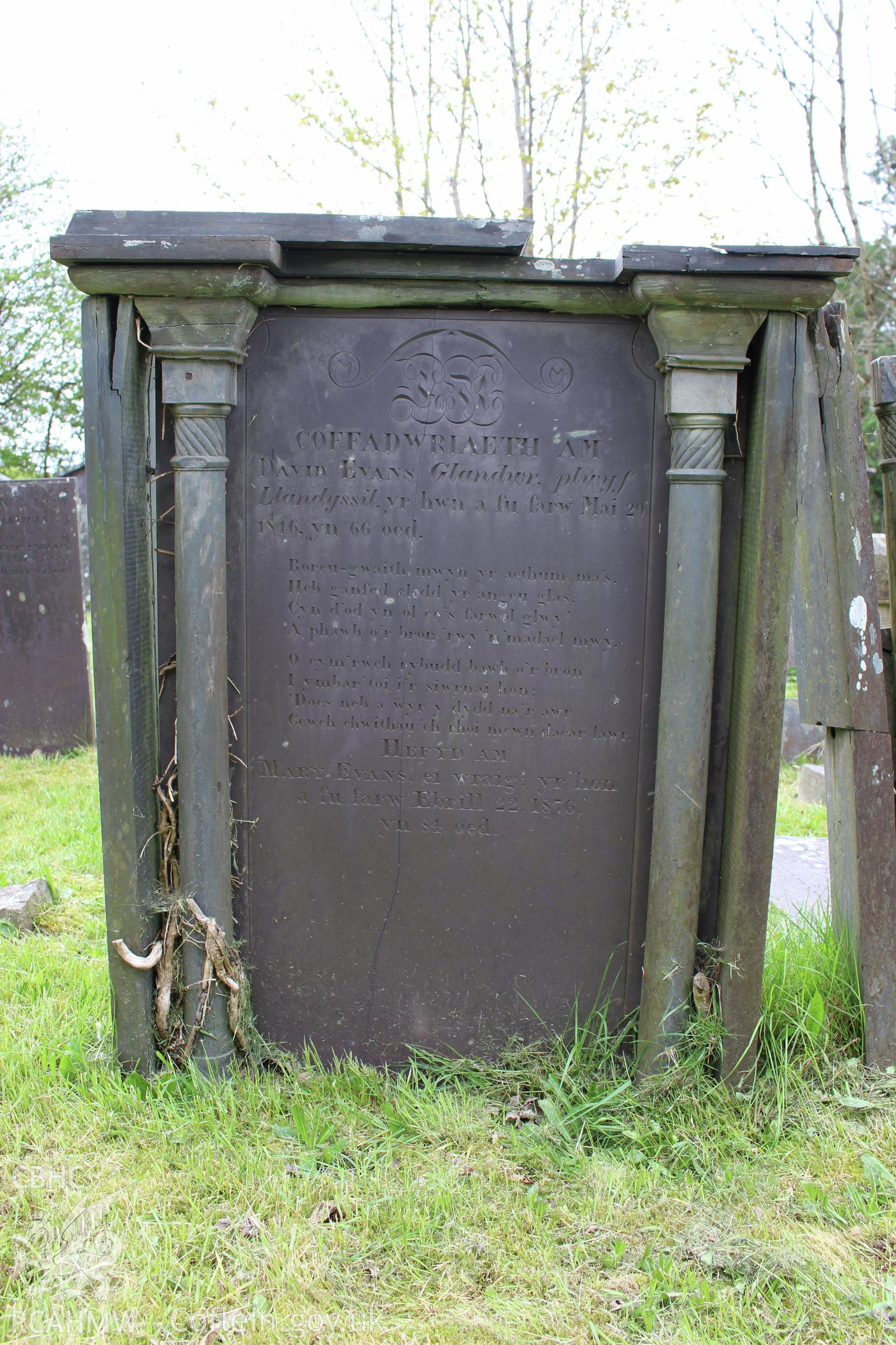 Gravestone of David & Mary Evans