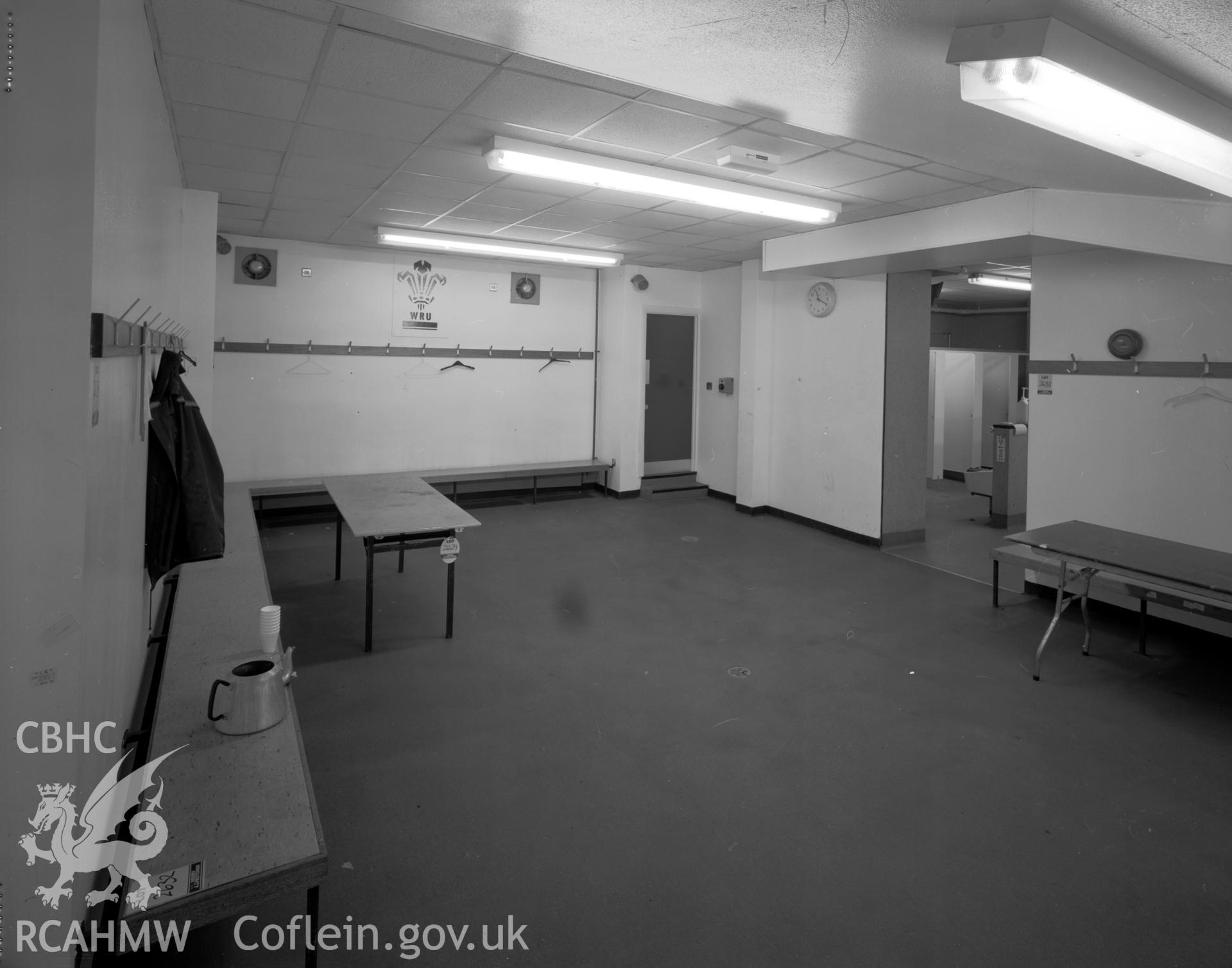 Players changing room (home)  NA/GL/99/024
