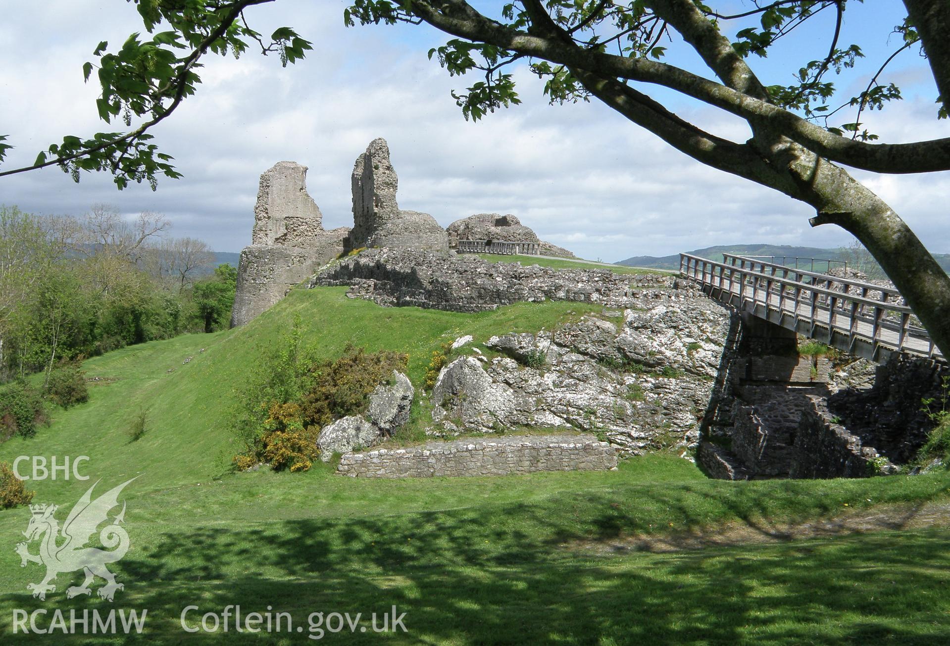Colour photo of Montgomery Castle, taken by Paul R. Davis, 10th May 2014.
