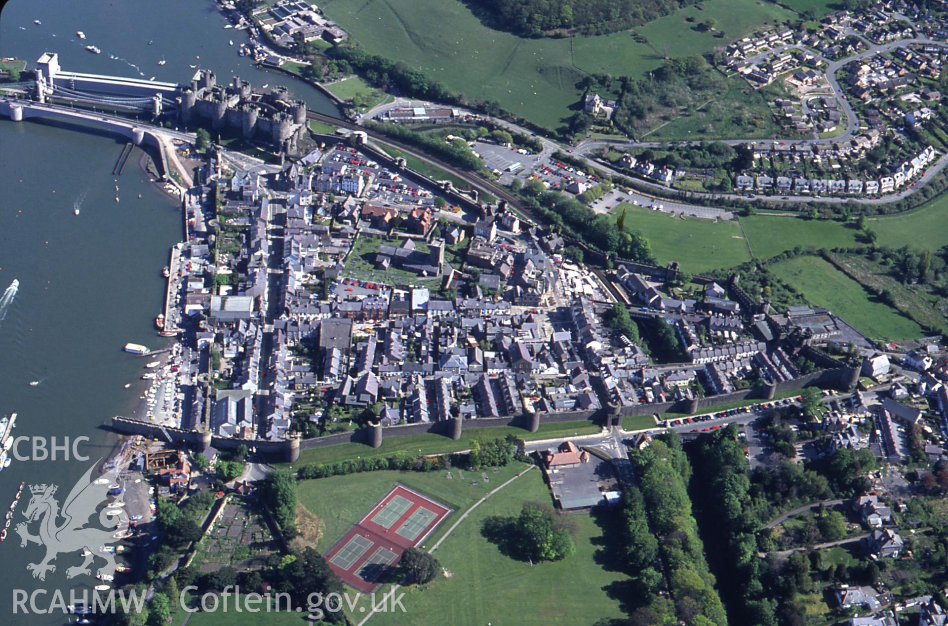 RCAHMW colour slide oblique aerial photograph of Conwy, Conwy, taken by C.R. Musson, 30/04/94
