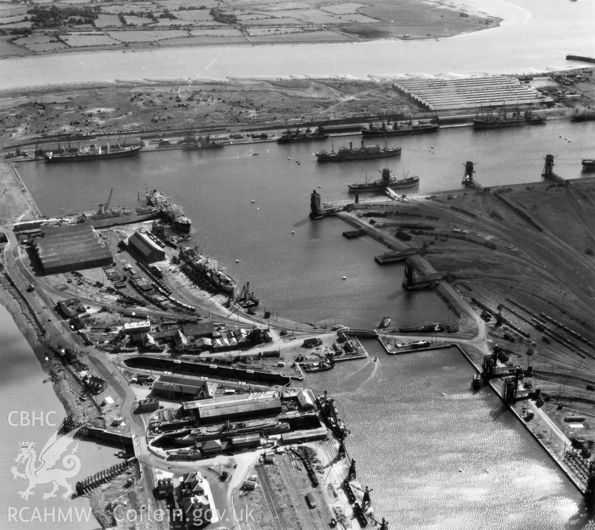 Close view of Newport docks. Oblique aerial photograph, 5?" cut roll film.