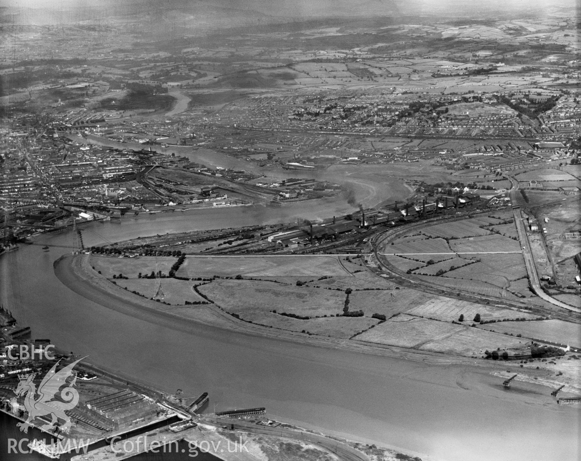 View of Newport showing Newport Tubeworks, oblique aerial view. 5?x4? black and white glass plate negative.