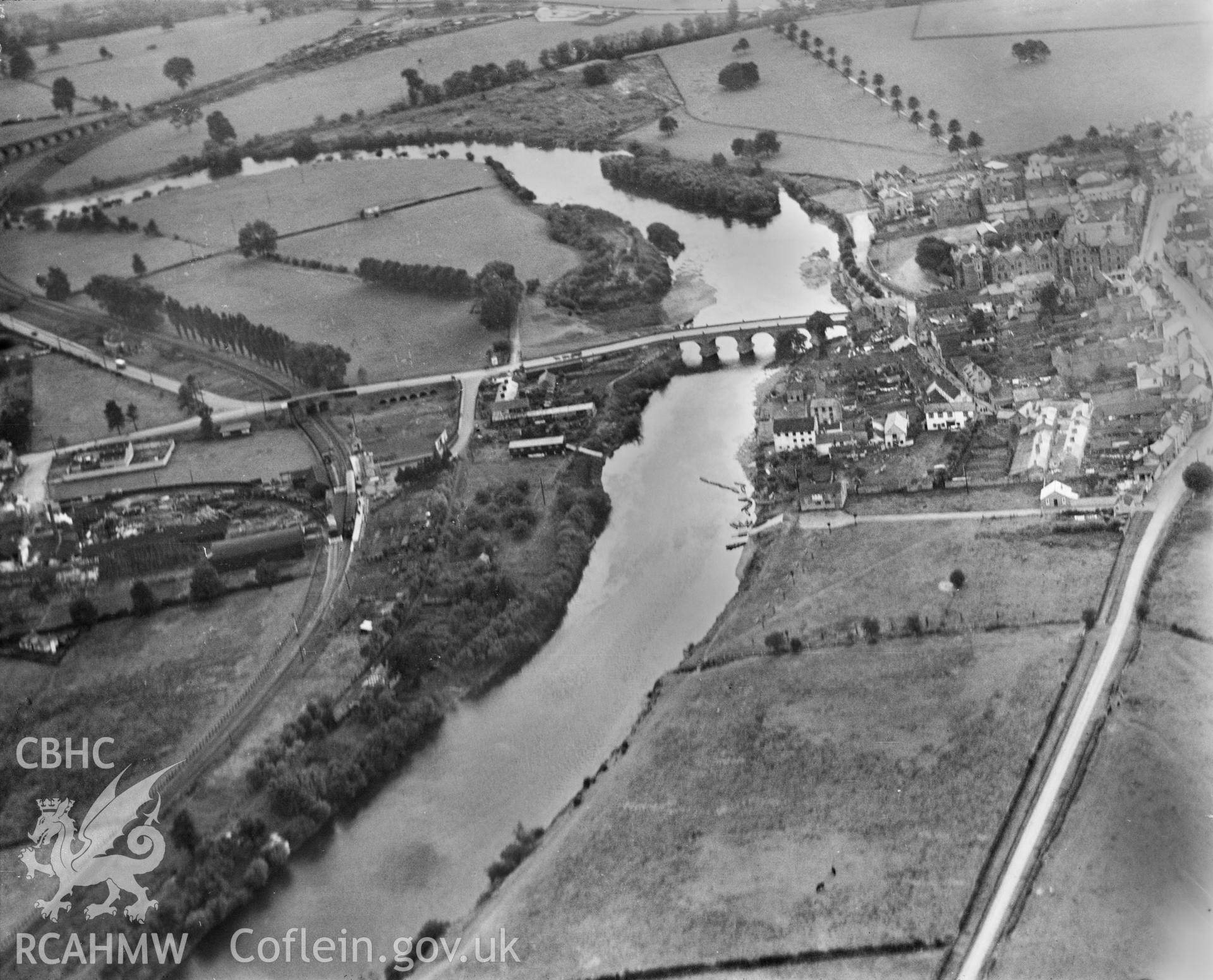 View of Wye Bridge, Monmouth, oblique aerial view. 5?x4? black and white glass plate negative.