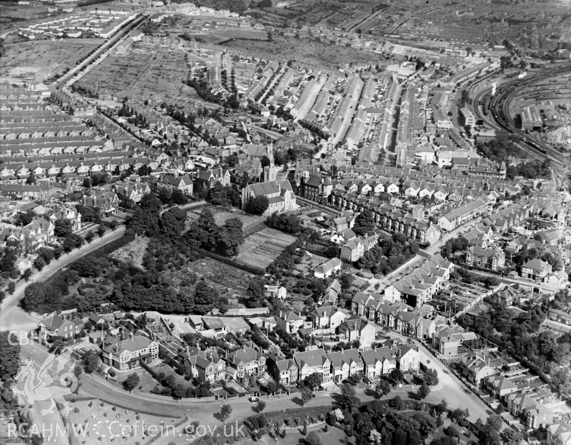 General view of Barry, oblique aerial view. 5?x4? black and white glass plate negative.