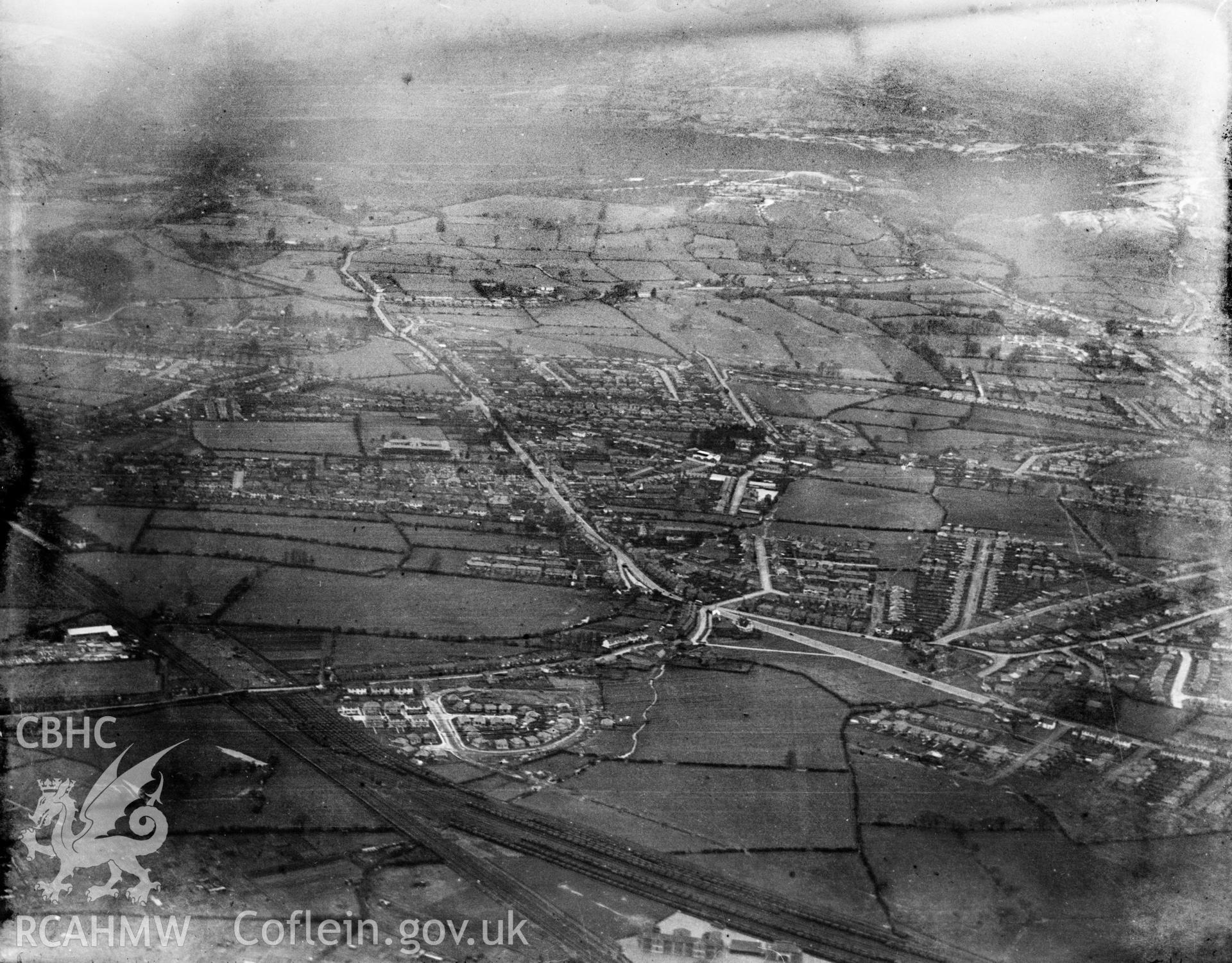 Distant view of Newport showing Usk estuary, oblique aerial view. 5?x4? black and white glass plate negative.