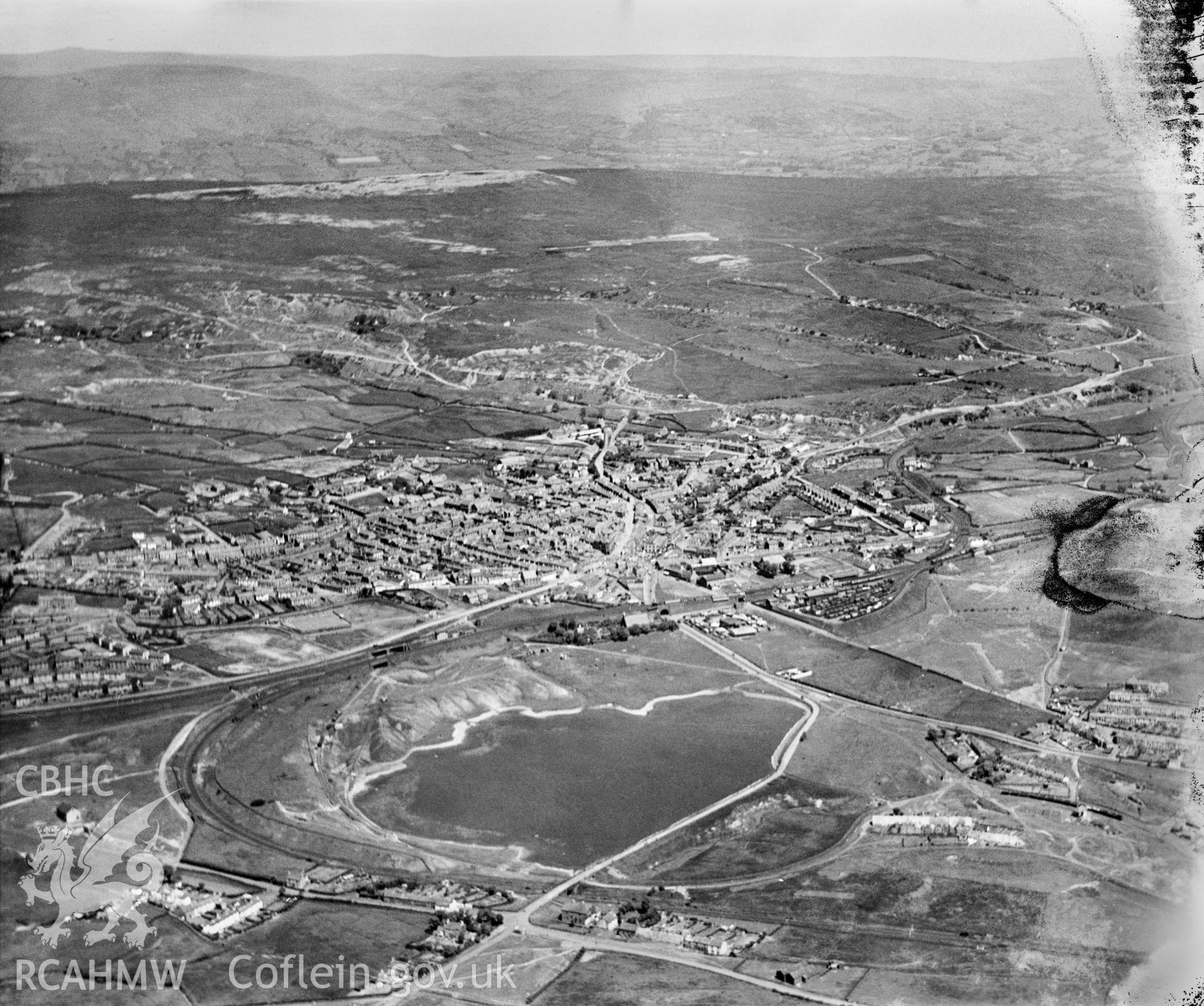 View of Ebbw Vale, oblique aerial view. 5?x4? black and white glass plate negative.