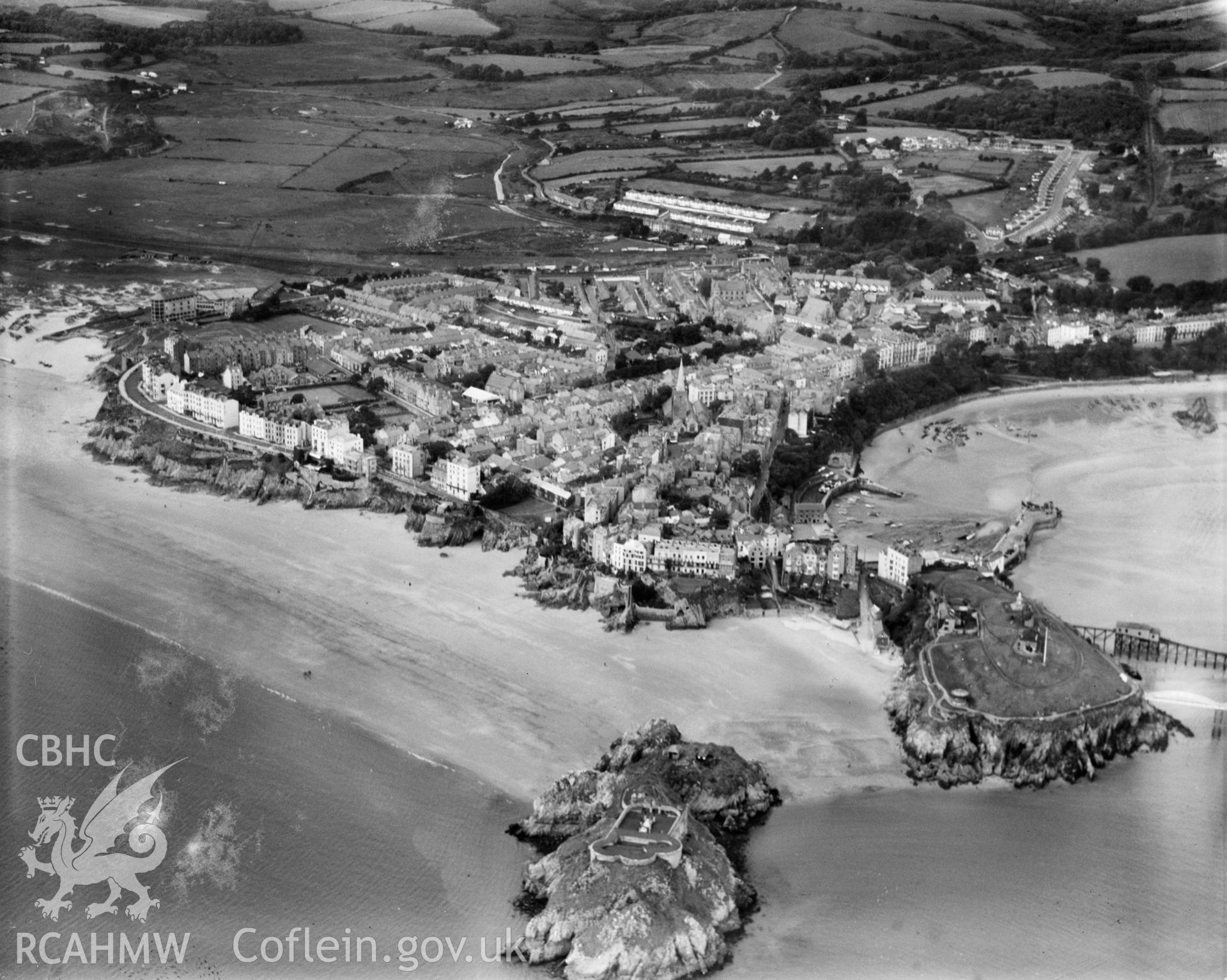 General view of Tenby, showing St Catherines Island, oblique aerial view. 5?x4? black and white glass plate negative.