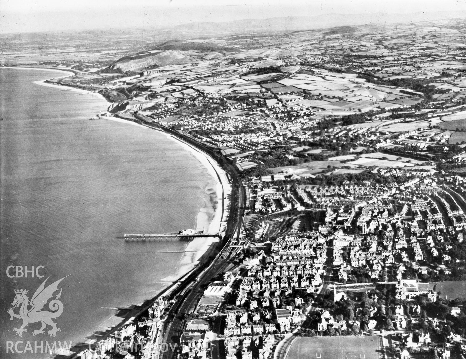 General view of Colwyn Bay. Oblique aerial photograph, 5?x4? BW glass plate.