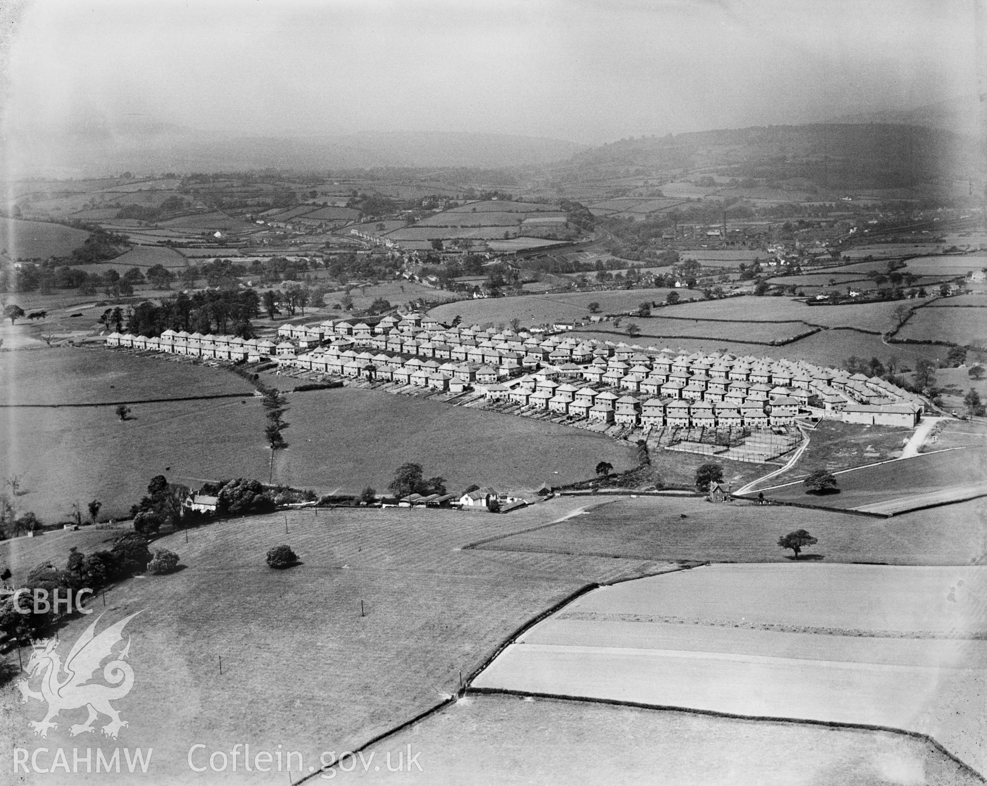 View of Gaer housing estate, Newport, oblique aerial view. 5?x4? black and white glass plate negative.