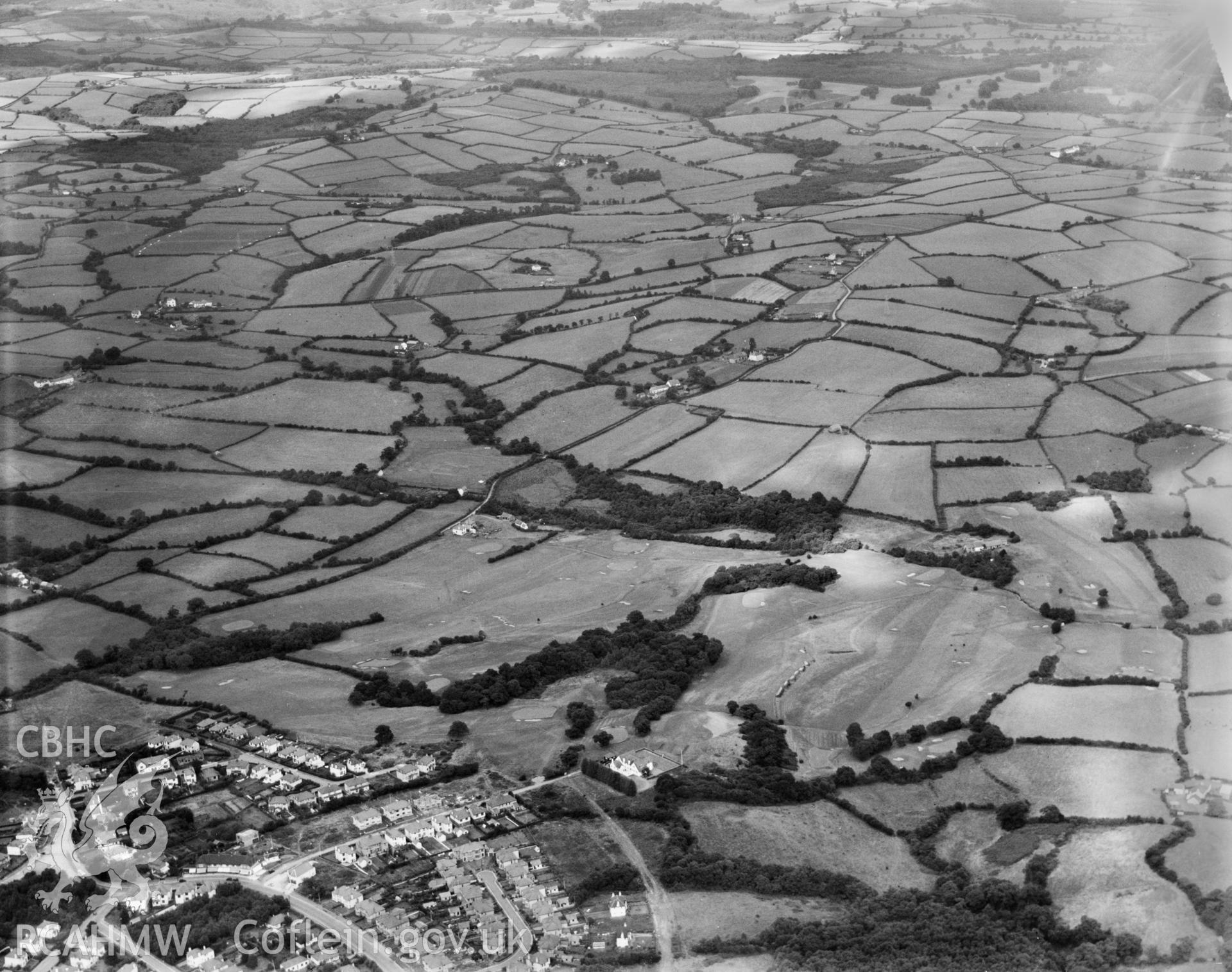 View of Cardiff golf club, oblique aerial view. 5?x4? black and white glass plate negative.