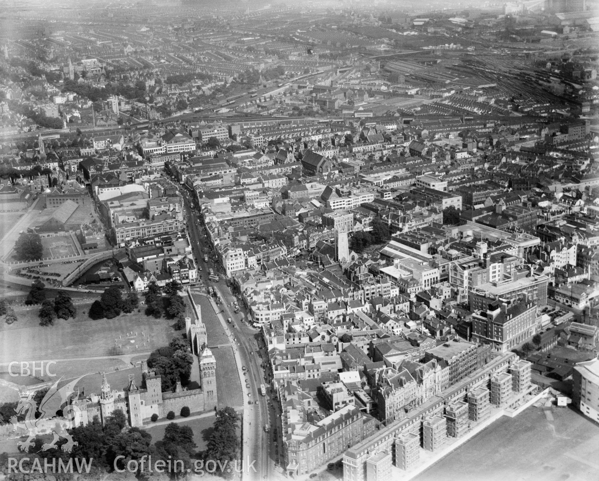 General view of central Cardiff, oblique aerial view. 5?x4? black and white glass plate negative.