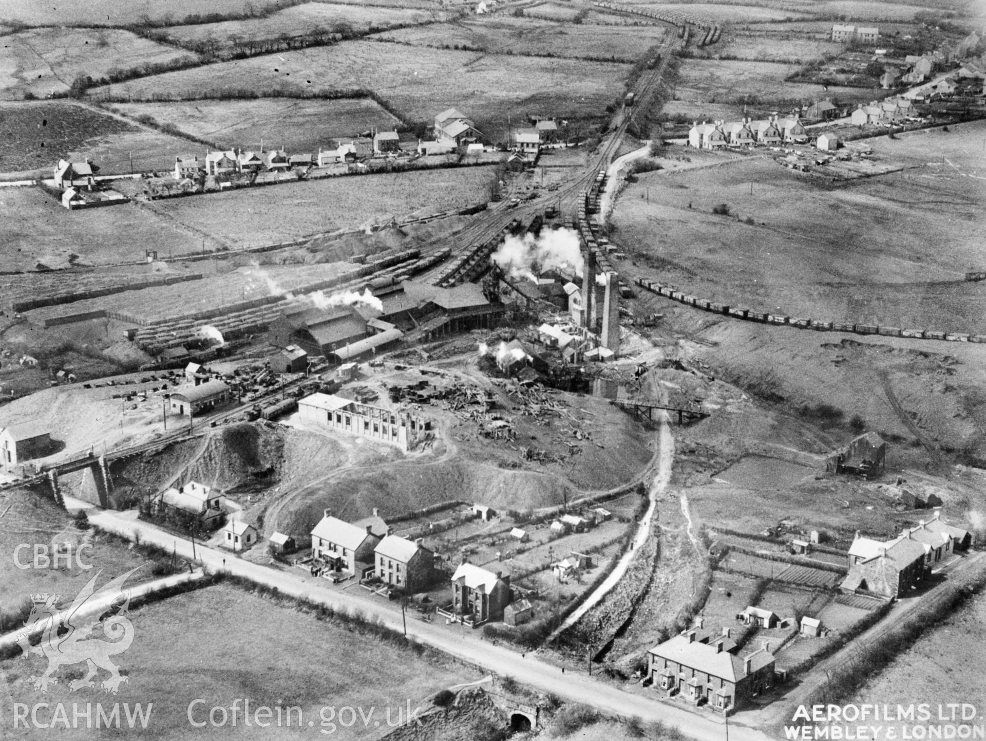 View of Cross Hands showing the New Cross Hands Colliery. Oblique aerial photograph, 5?x4? BW glass plate.