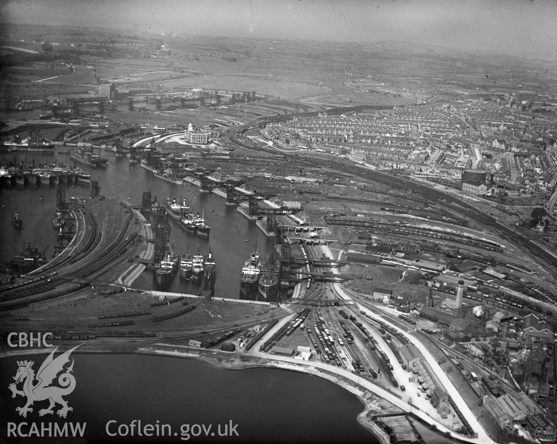View of Barry Docks, oblique aerial view. 5?x4? black and white glass plate negative.