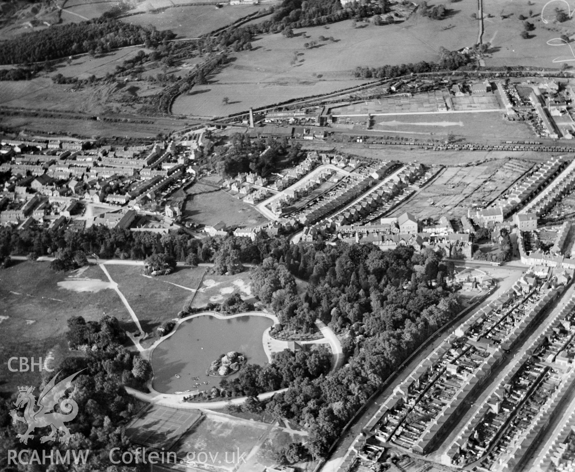 General view of Aberdare, showing park, oblique aerial view. 5?x4? black and white glass plate negative.