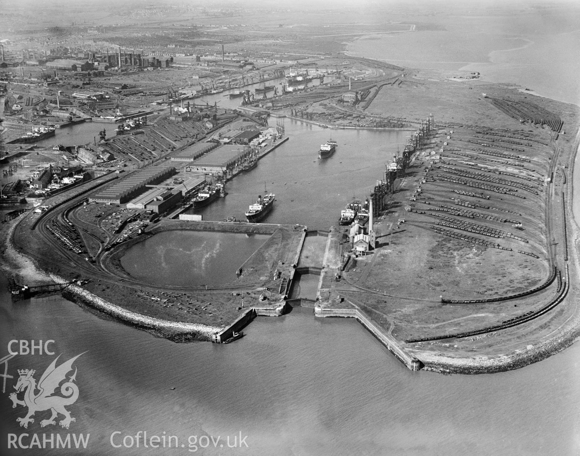 View of Queen Alexandra Dock, Cardiff Docks, oblique aerial view. 5?x4? black and white glass plate negative.