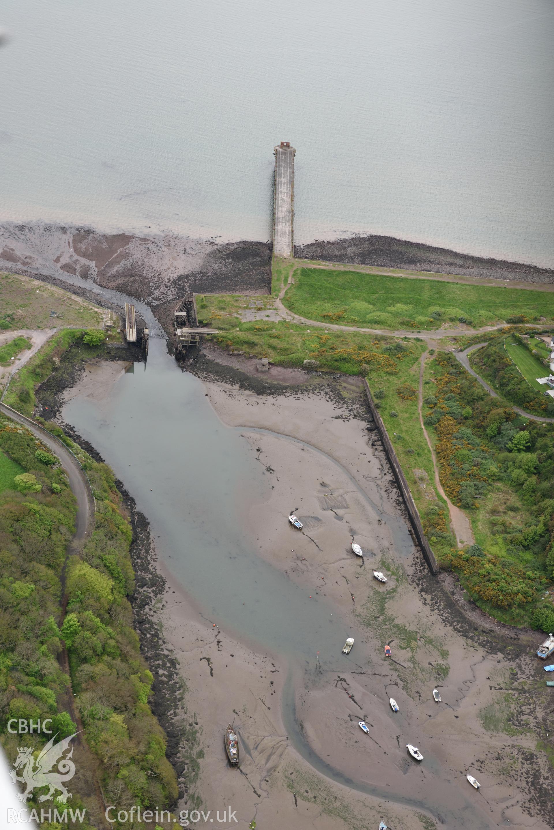 Castle Pill Railway Bridge at low tide. Baseline aerial reconnaissance survey for the CHERISH Project. ? Crown: CHERISH PROJECT 2017. Produced with EU funds through the Ireland Wales Co-operation Programme 2014-2020. All material made freely available through the Open Government Licence.