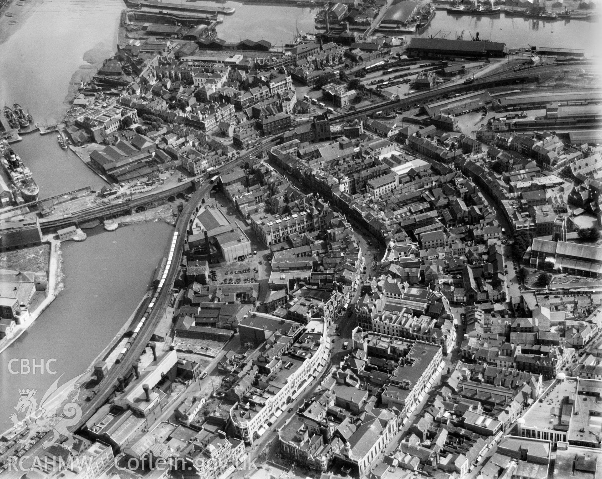 View of Swansea, oblique aerial view. 5?x4? black and white glass plate negative.