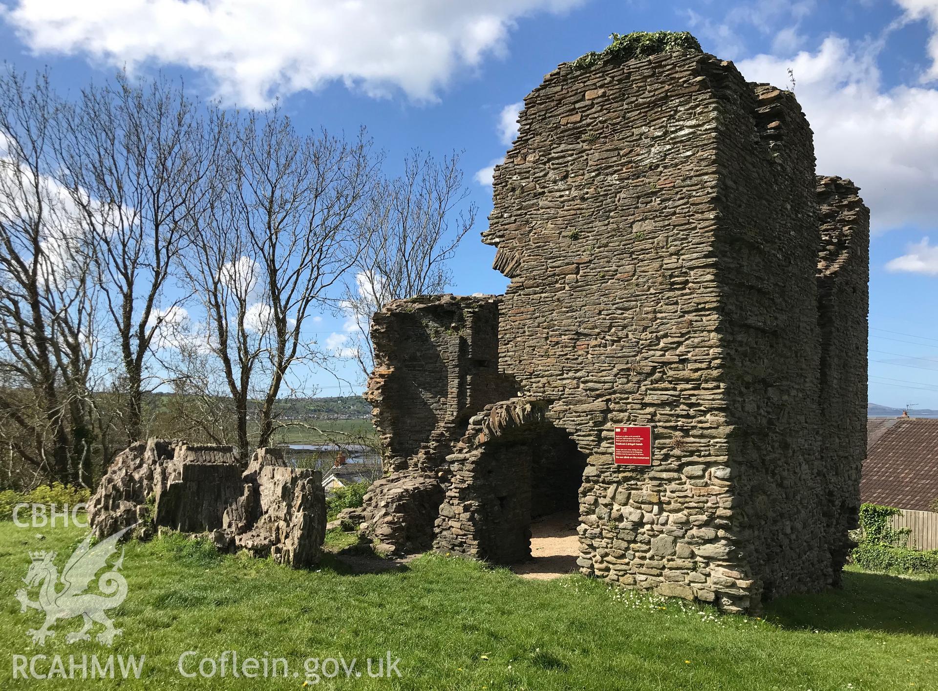Digital colour photograph showing Loughor Castle, taken by Paul R. Davis on 5th May 2019.