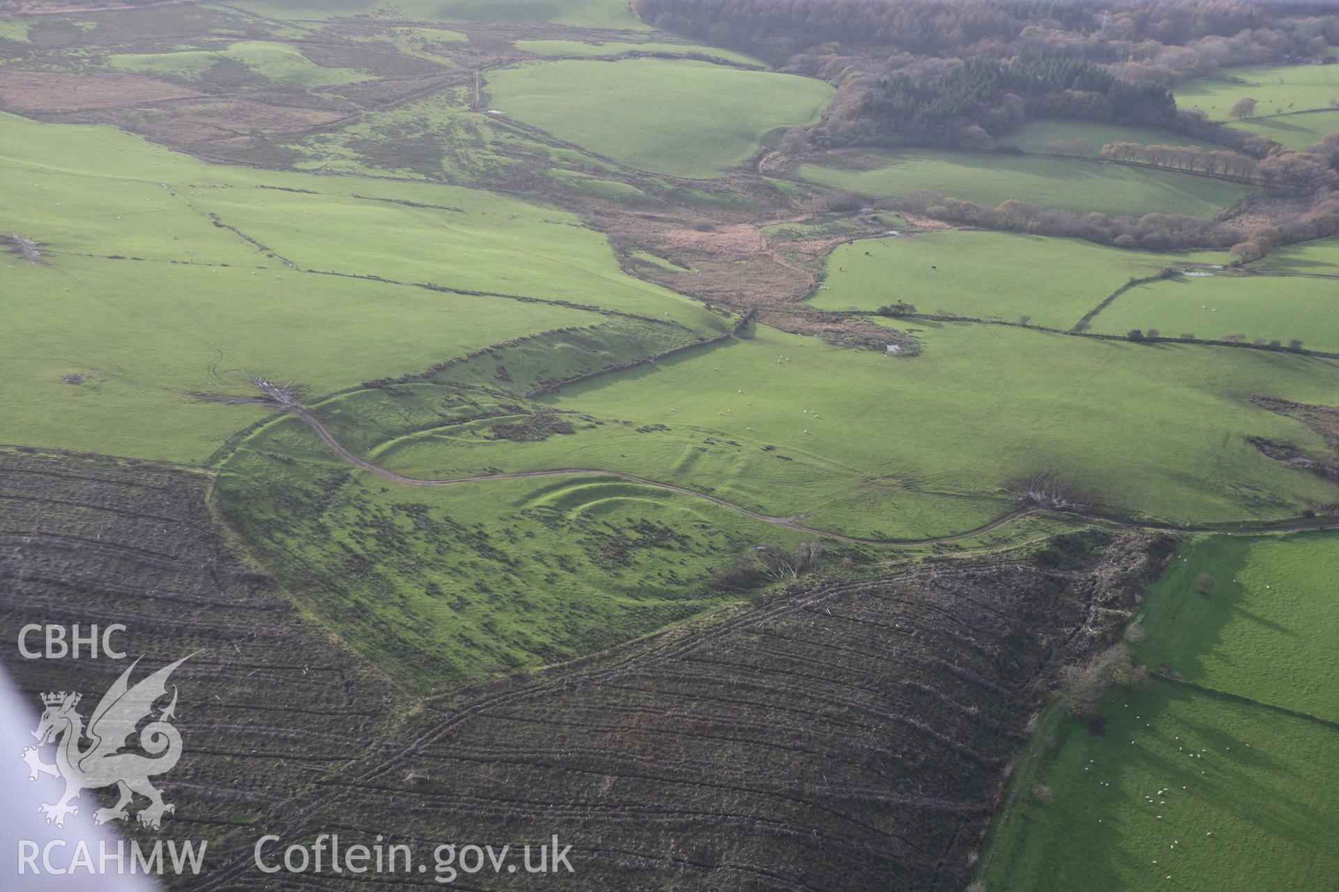 RCAHMW colour oblique photograph of Gaer Fawr. Taken by Toby Driver on 17/11/2011.
