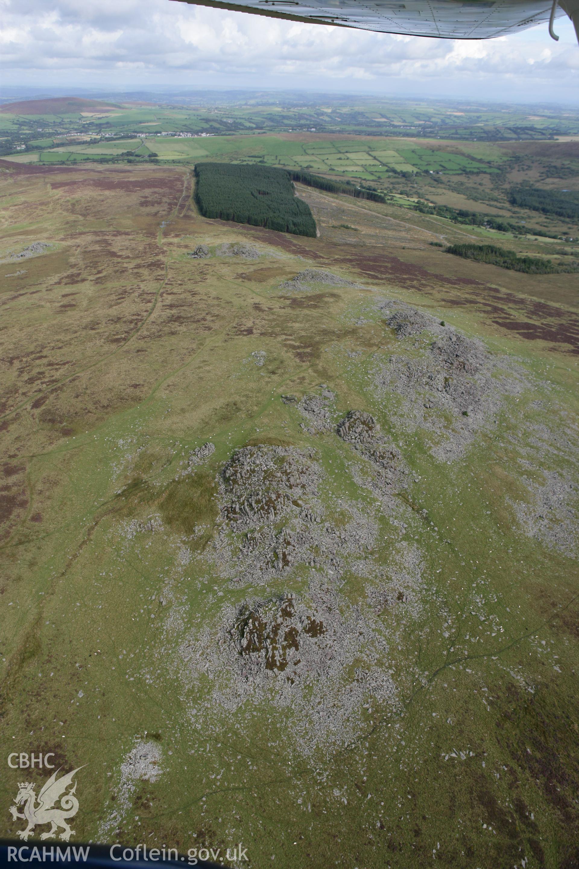 RCAHMW colour oblique photograph of Carn Menyn Cairn. Taken by Toby Driver on 09/09/2010.