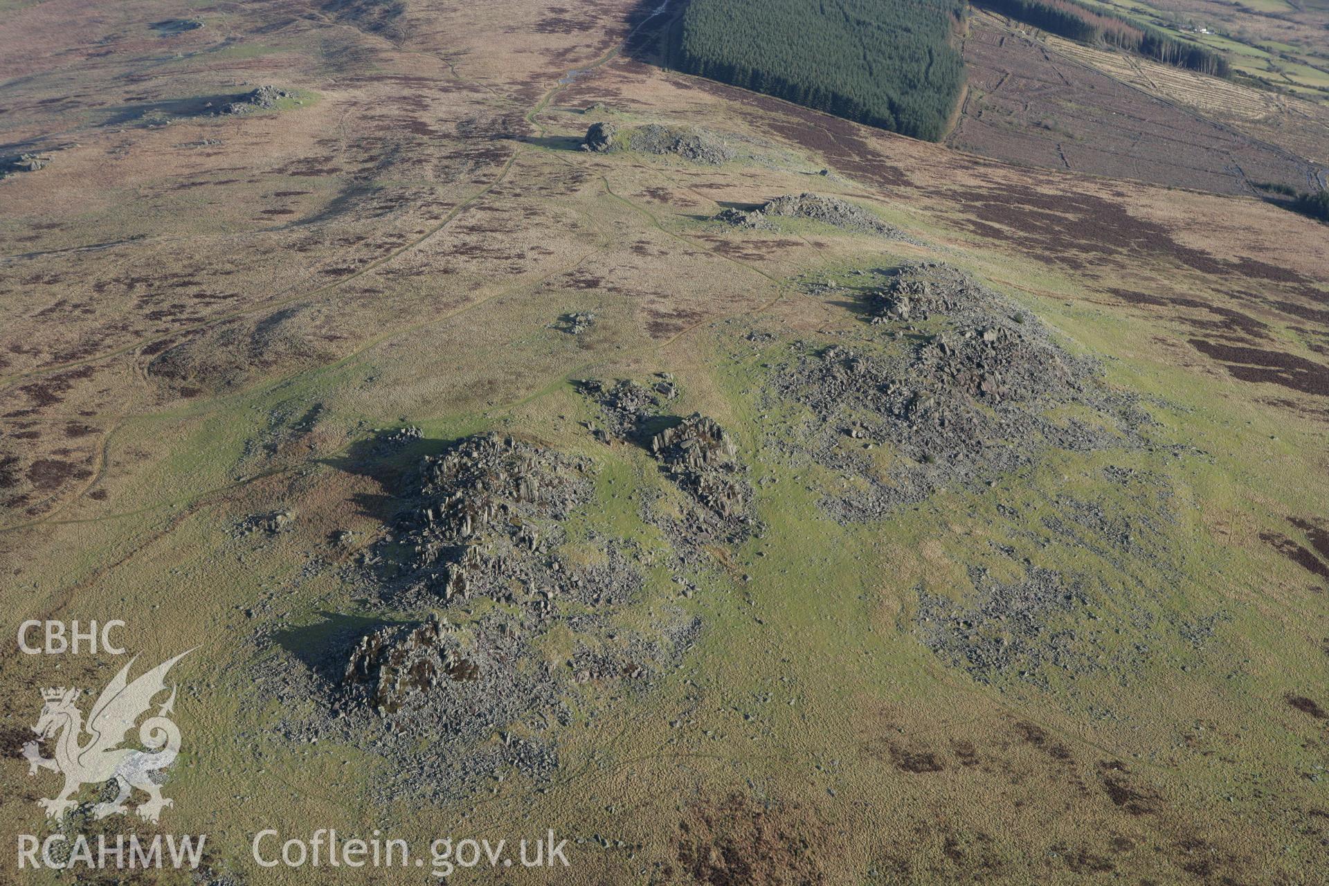 RCAHMW colour oblique photograph of Carn Menyn Cairn. Taken by Toby Driver on 15/12/2008.