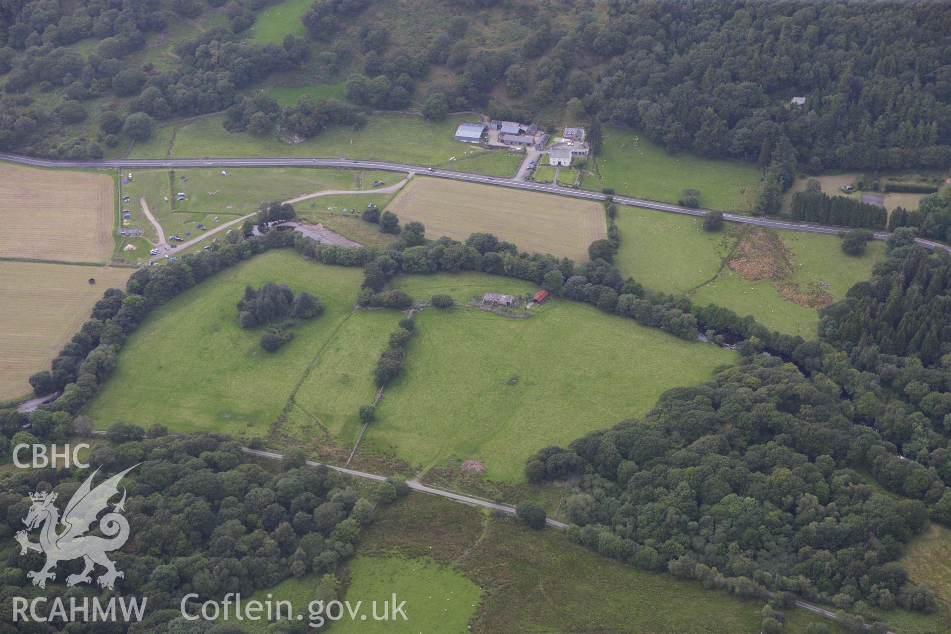 RCAHMW colour oblique aerial photograph of Caer Llugwy (Bryn-y-Gefeiliau) Roman Site. Taken on 06 August 2009 by Toby Driver