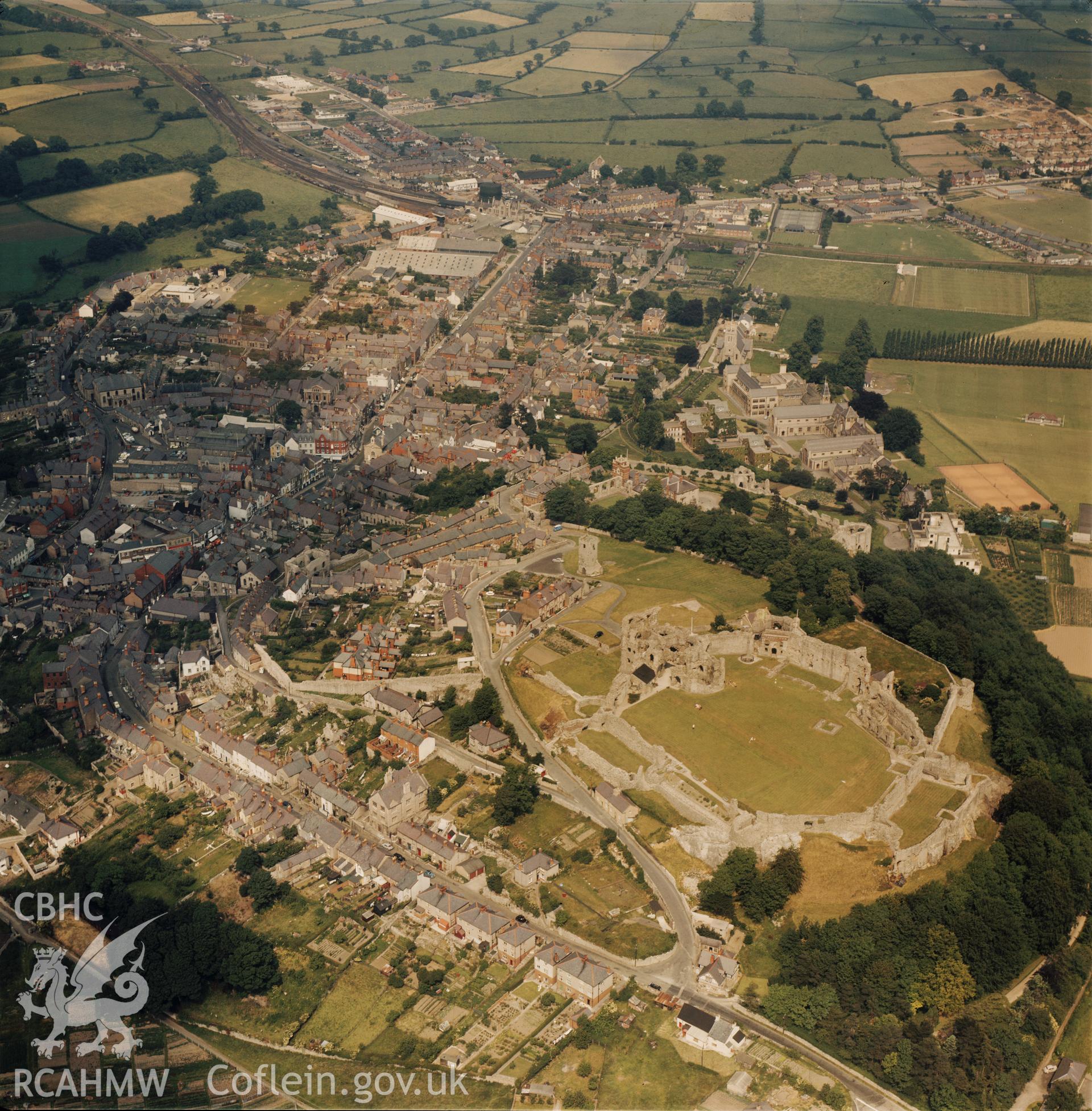 D.O.E photograph of Denbigh Castle. (aerials) ? Aerofilms.