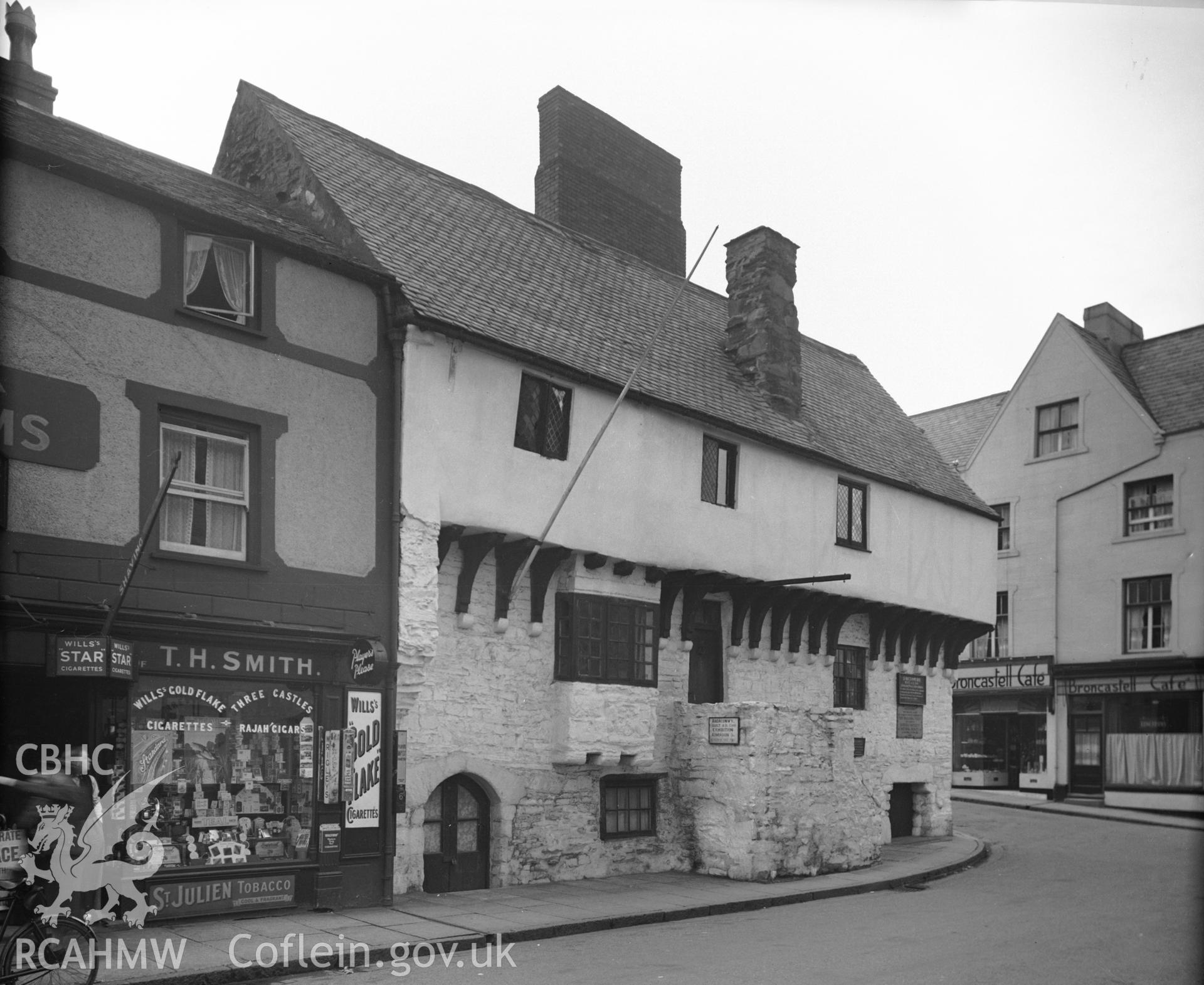 View of Aberconwy House, Conway, taken 07.12.1950.