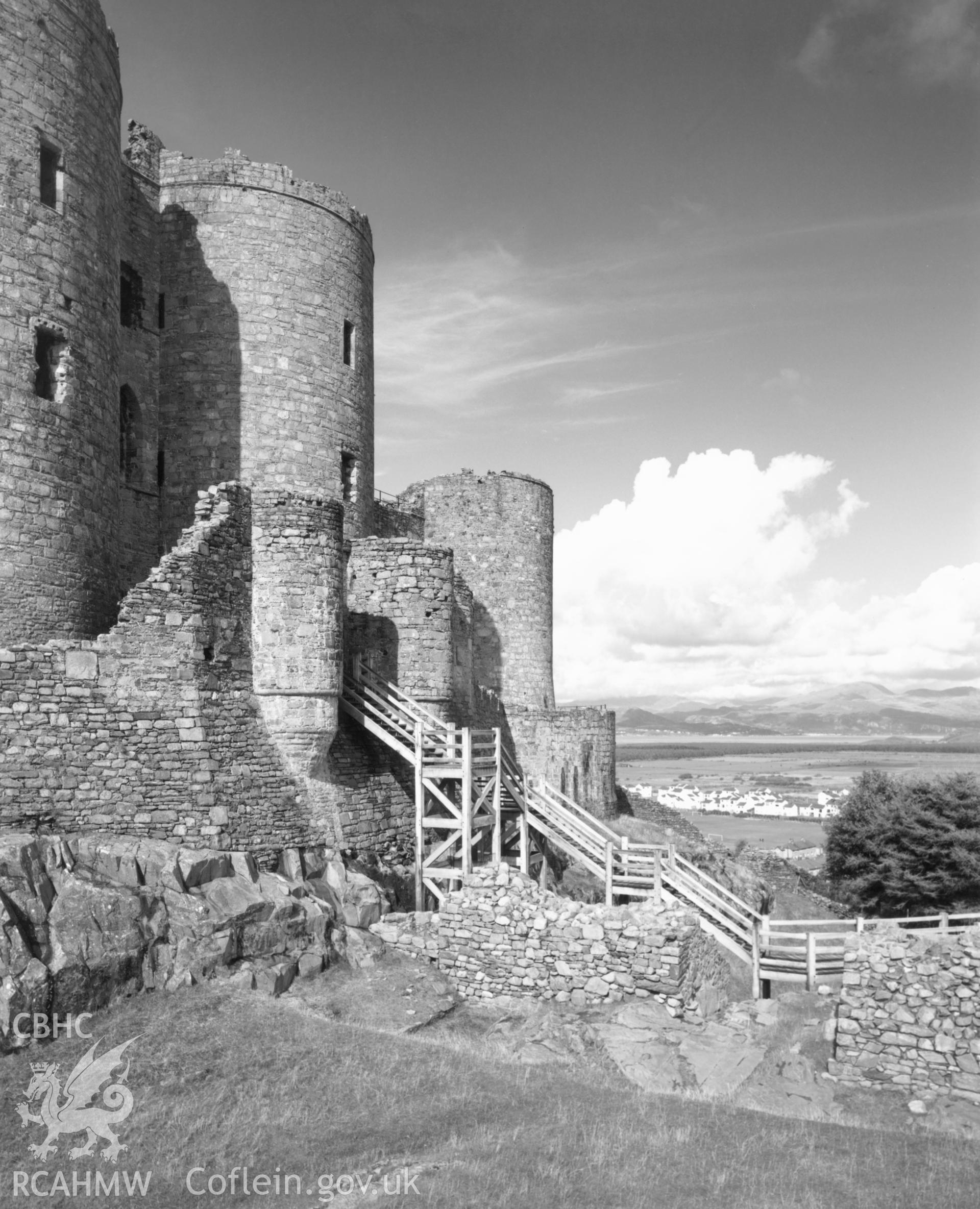 View of the main entrance of Harlech Castle, taken in 1982, from the Central Office of Information.