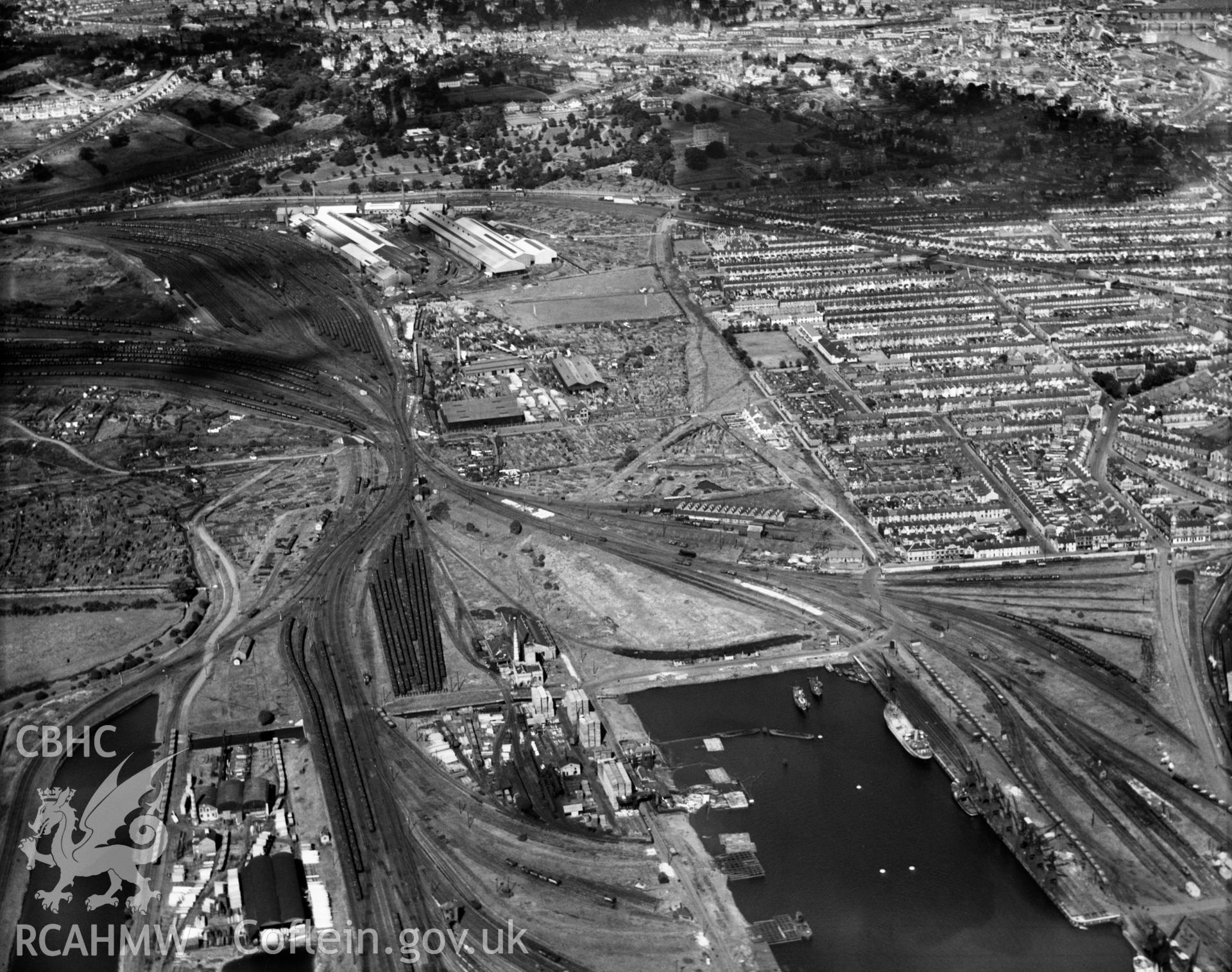 General view of Newport showing docks, oblique aerial view. 5?x4? black and white glass plate negative.
