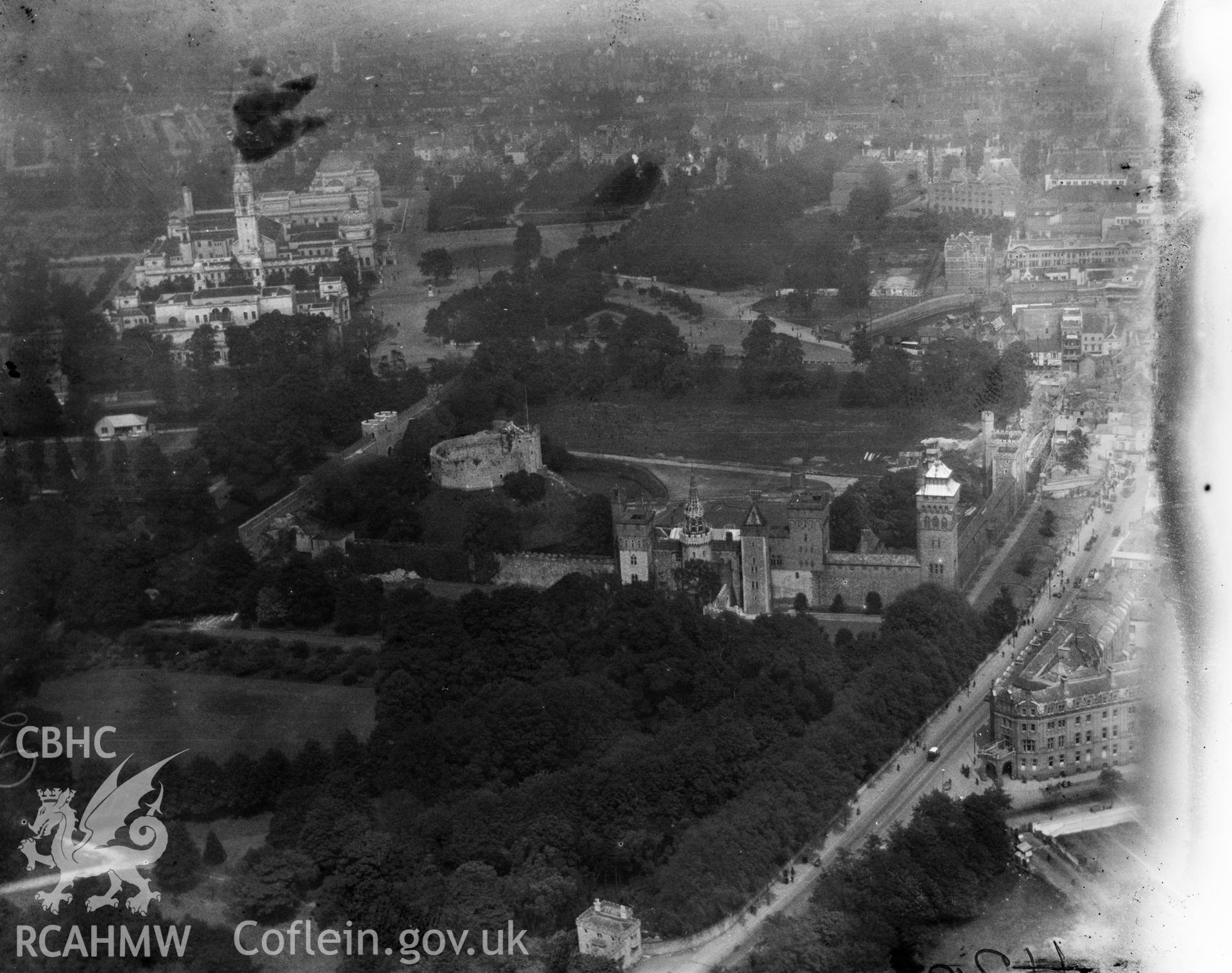 View of Cardif showing castle, oblique aerial view. 5?x4? black and white glass plate negative.