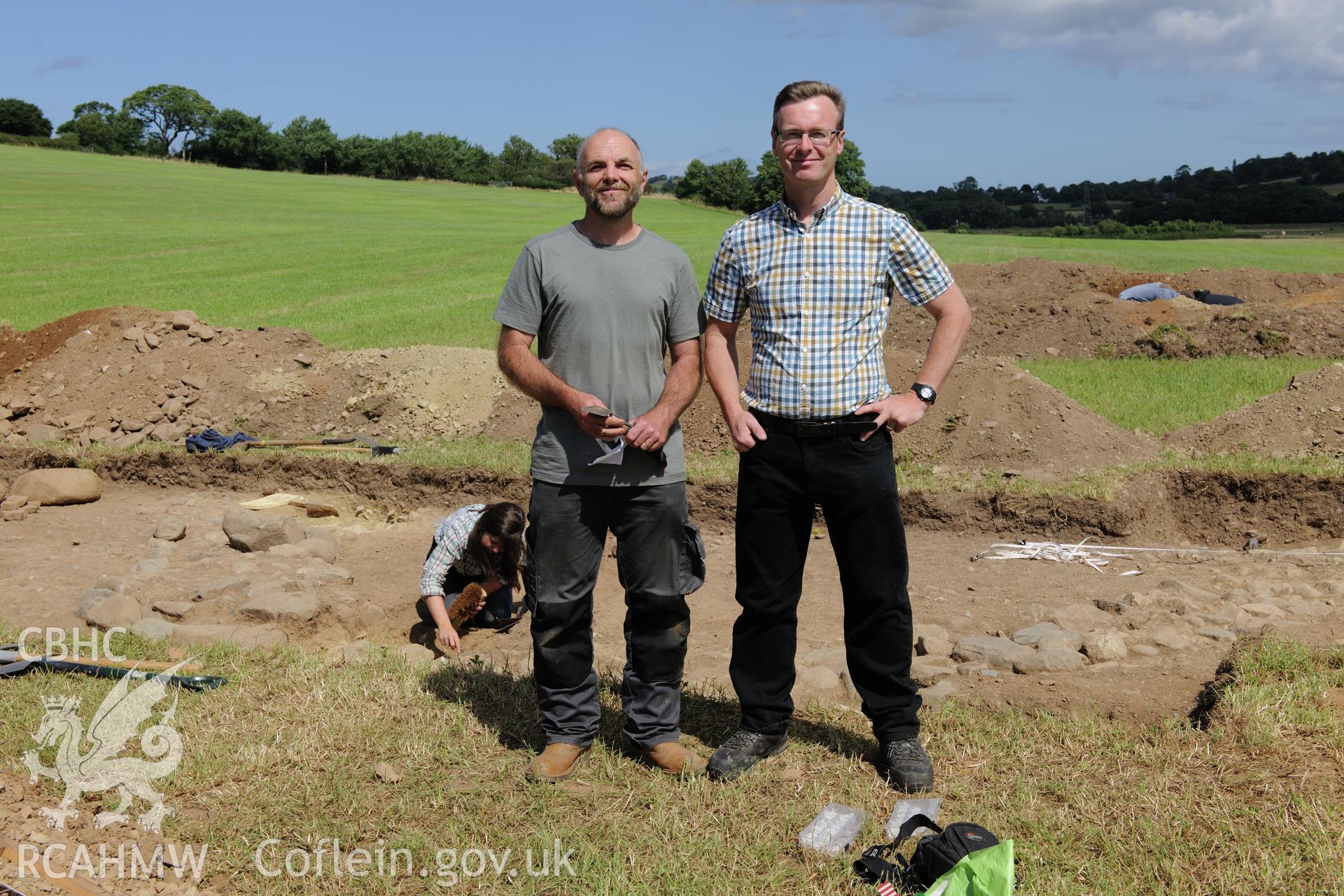 Excavations in progress at Llwydfaen under the direction of Dr Iestyn Jones, for S4C programme 'Olion'.