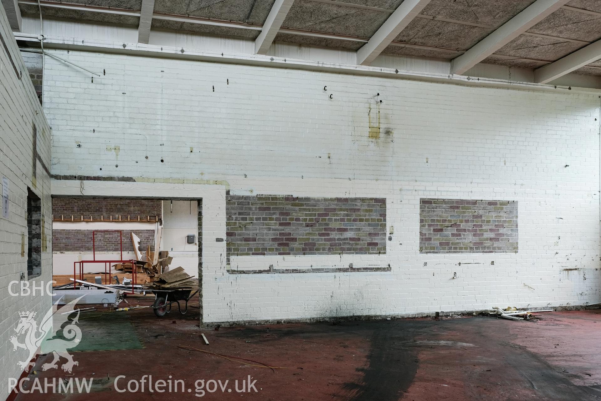 Digital colour photograph showing detailed interior view of classrooms at Caernarfonshire Technical College, Ffriddoedd Road, Bangor. Photographed by Dilys Morgan and donated by Wyn Thomas of Grwp Llandrillo-Menai Further Education College, 2019.